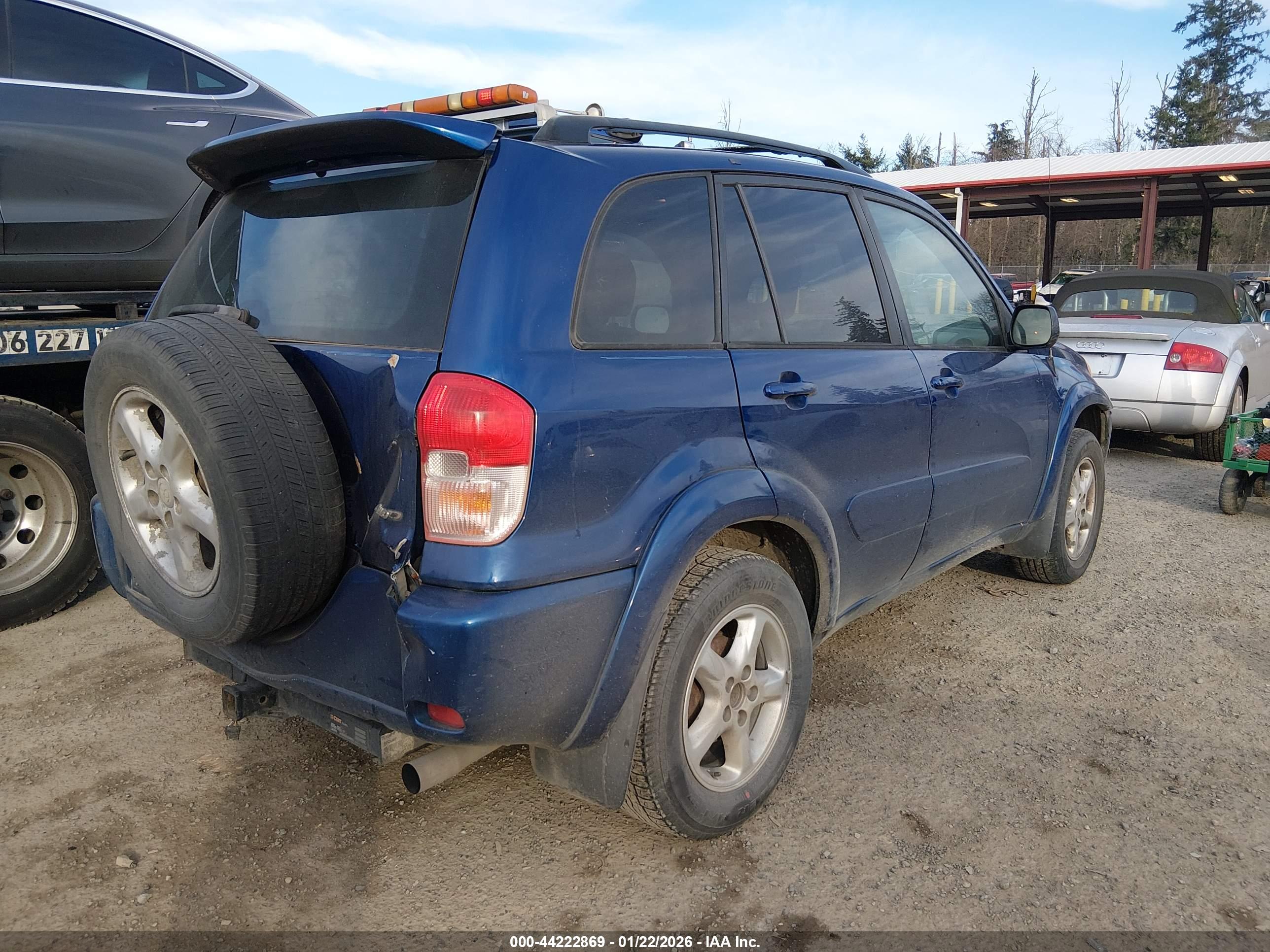 TOYOTA RAV4 image 4