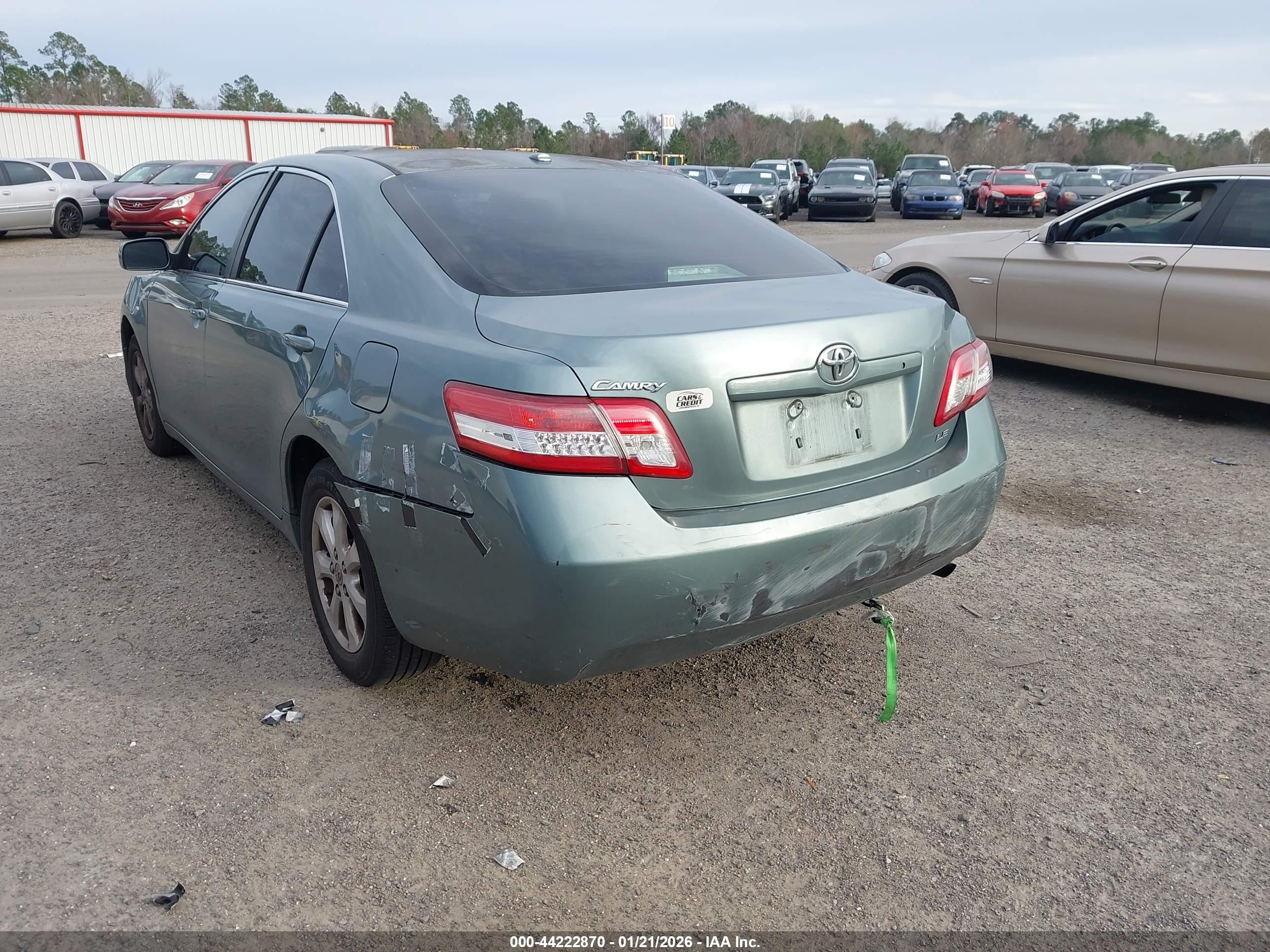 TOYOTA CAMRY image 6