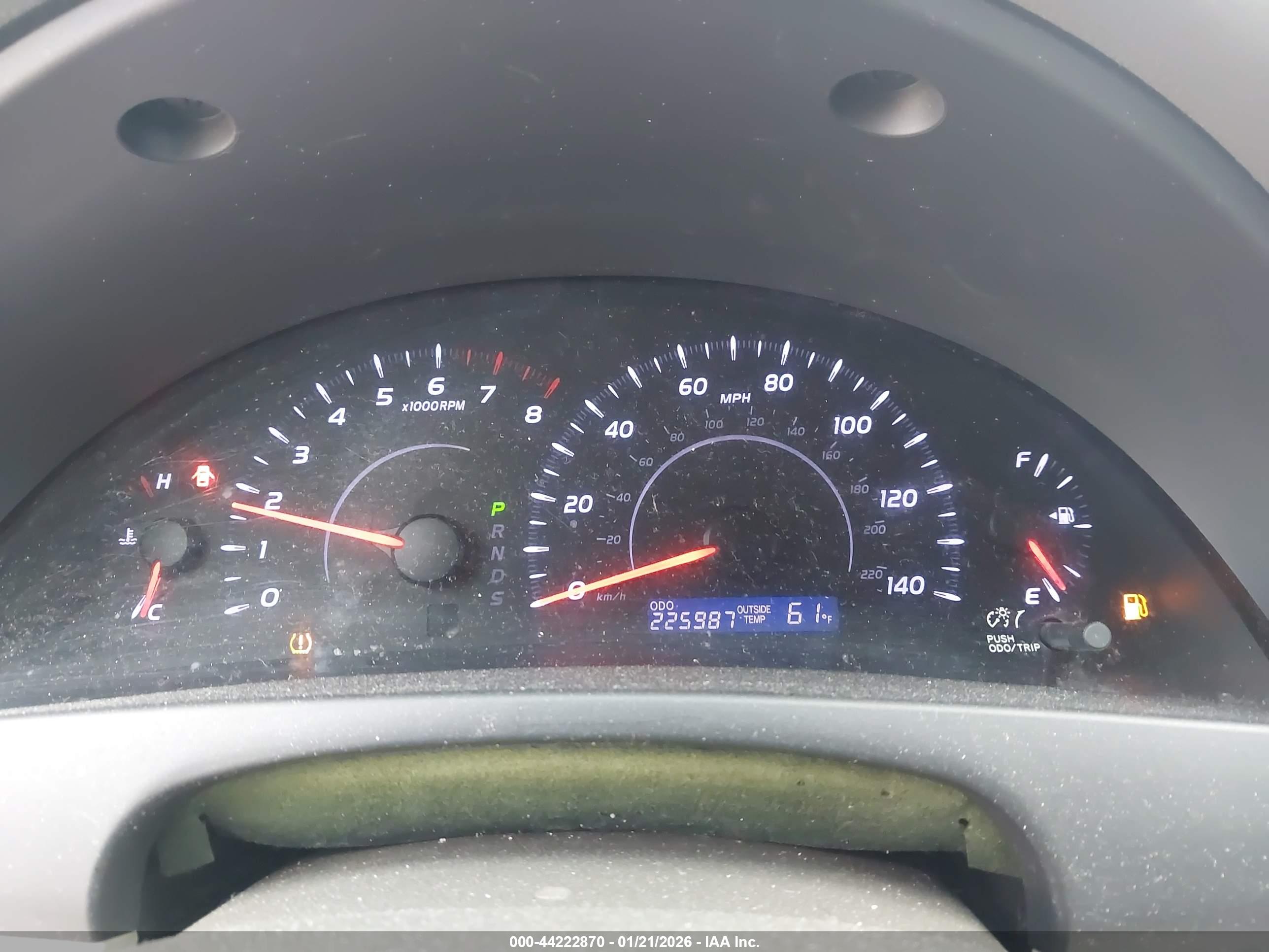 TOYOTA CAMRY image 7