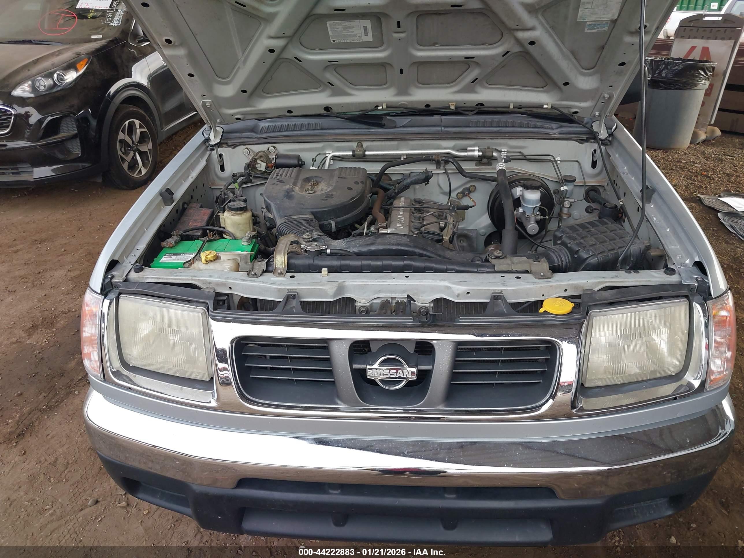 NISSAN FRONTIER image 10