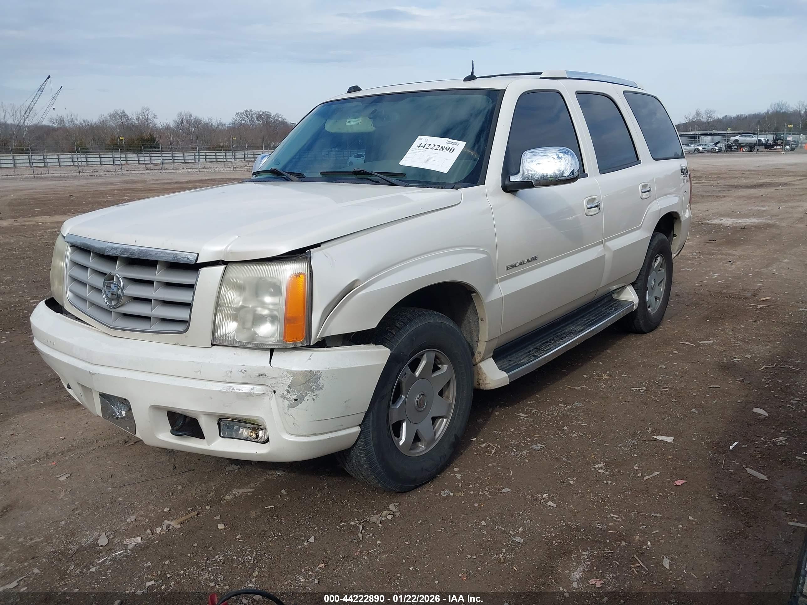 CADILLAC ESCALADE image 2