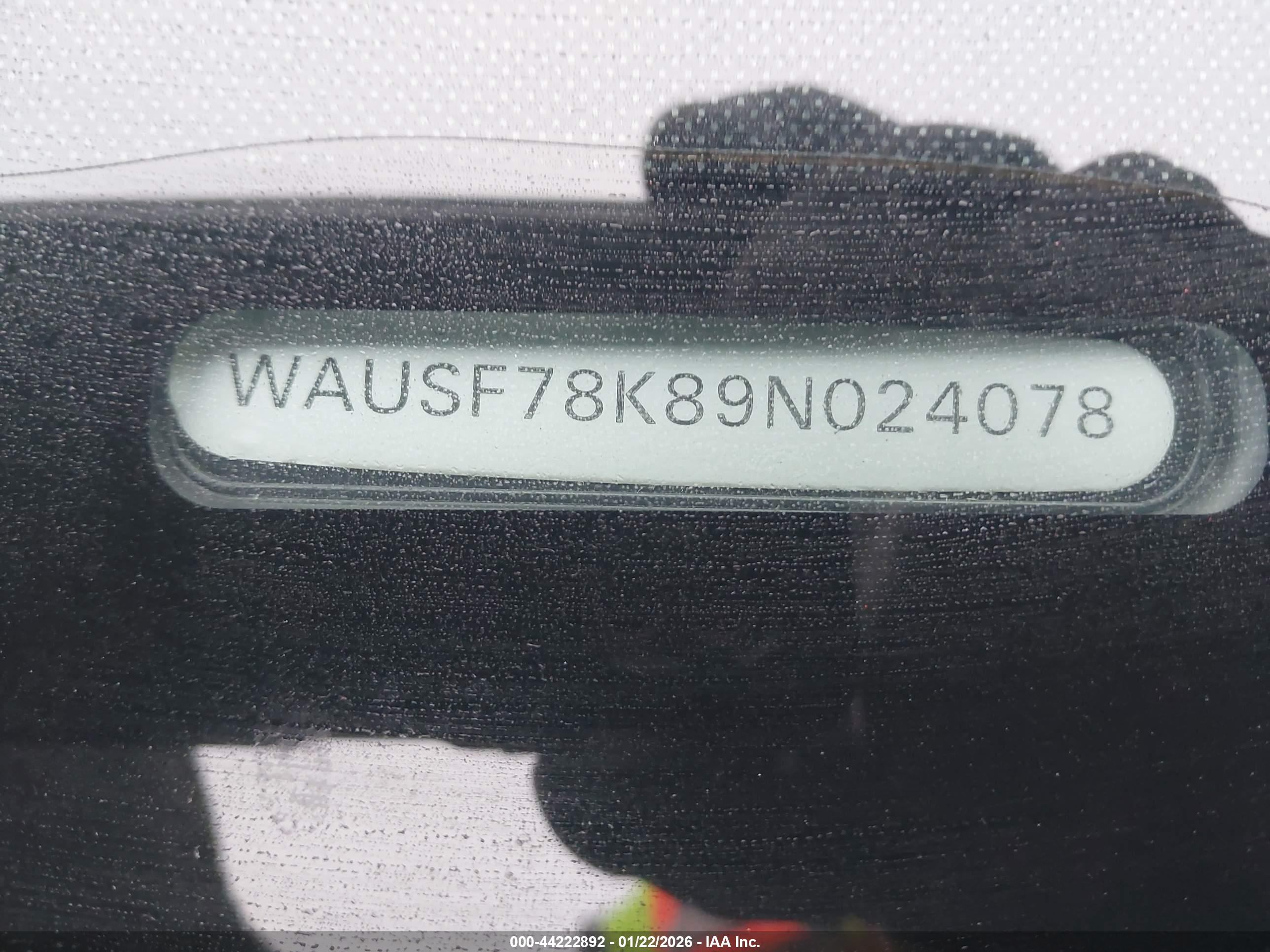 AUDI A4 image 9