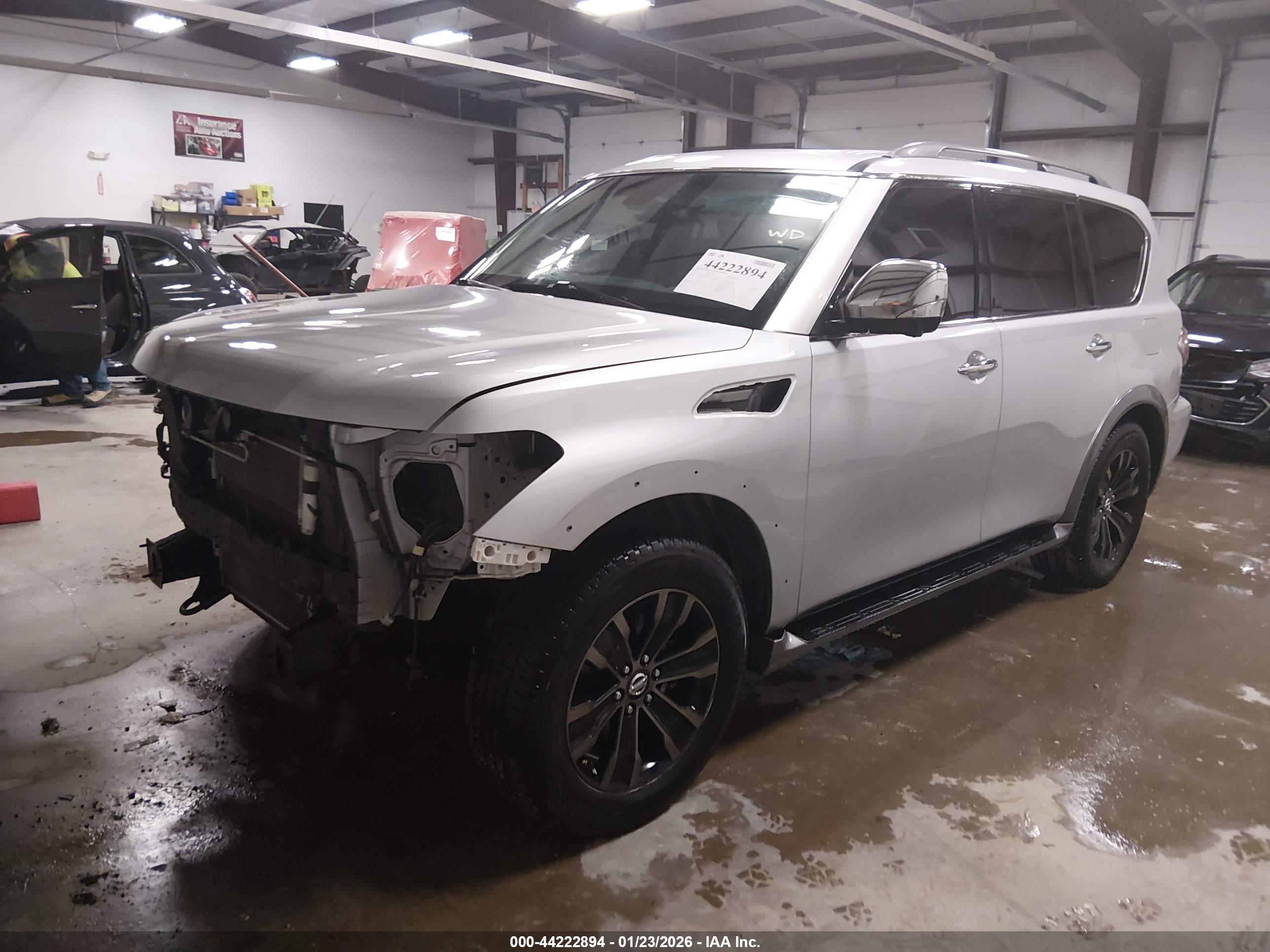 NISSAN ARMADA image 2