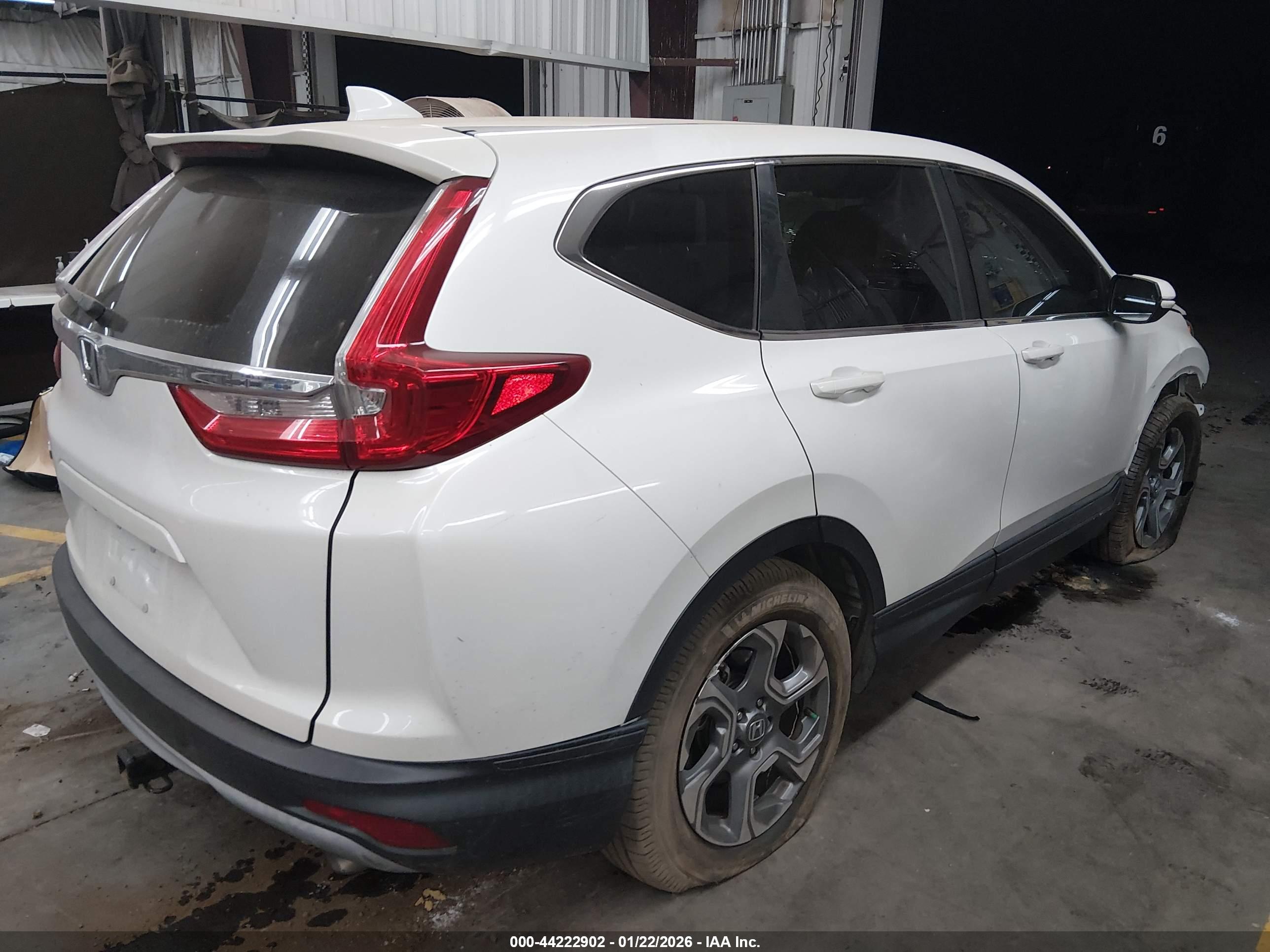 HONDA CR-V image 4