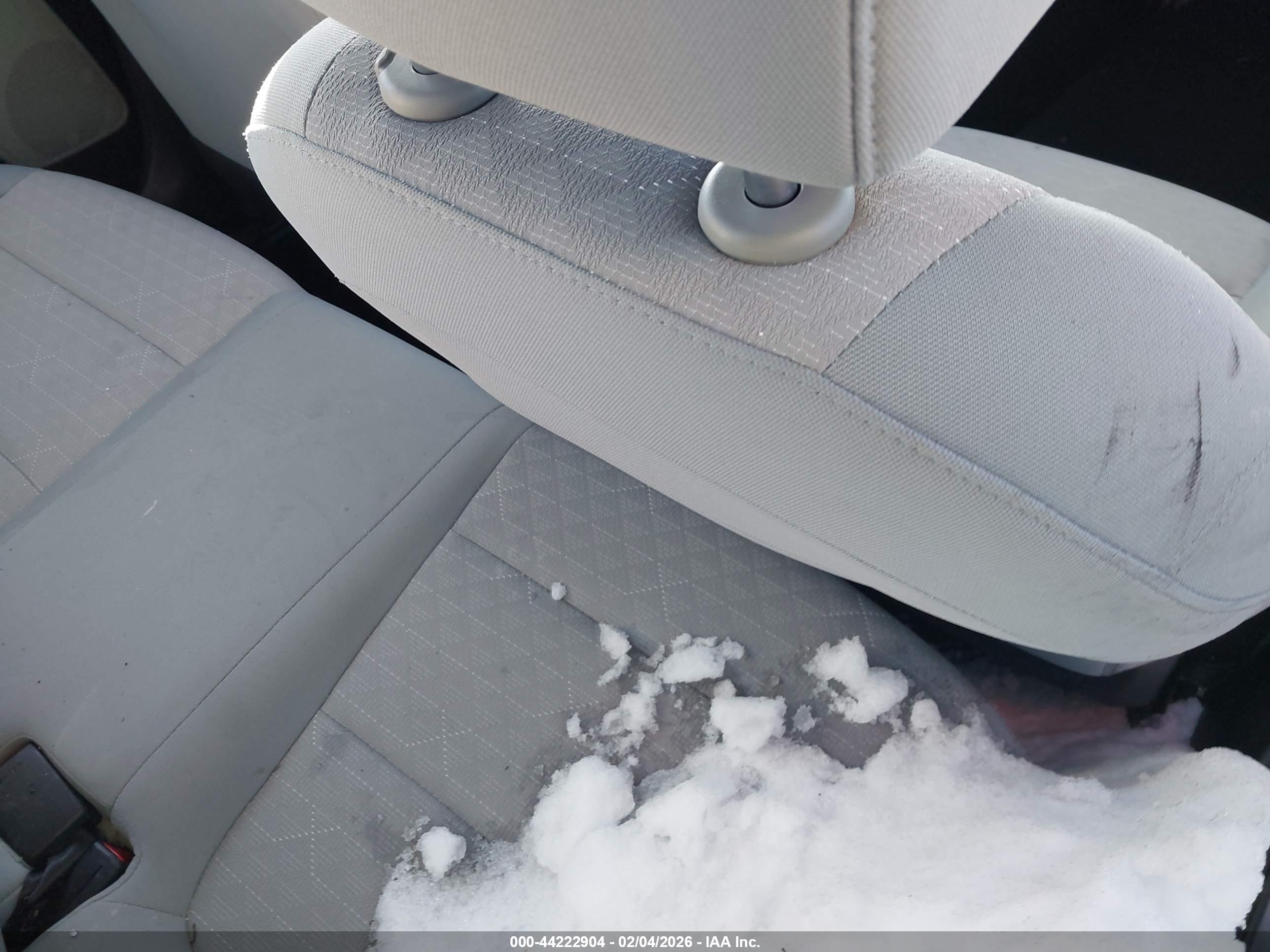 KIA RIO image 8
