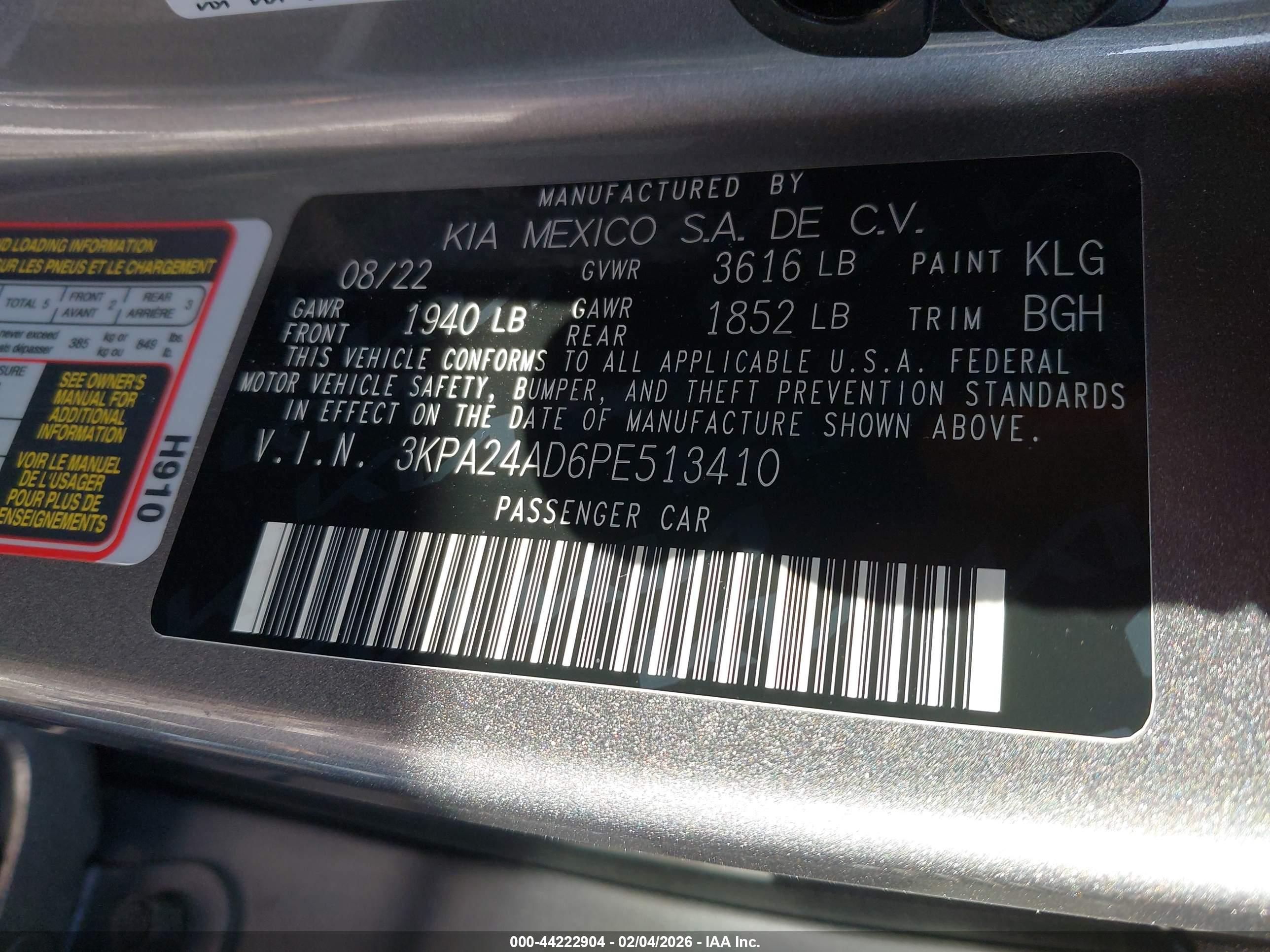 KIA RIO image 9