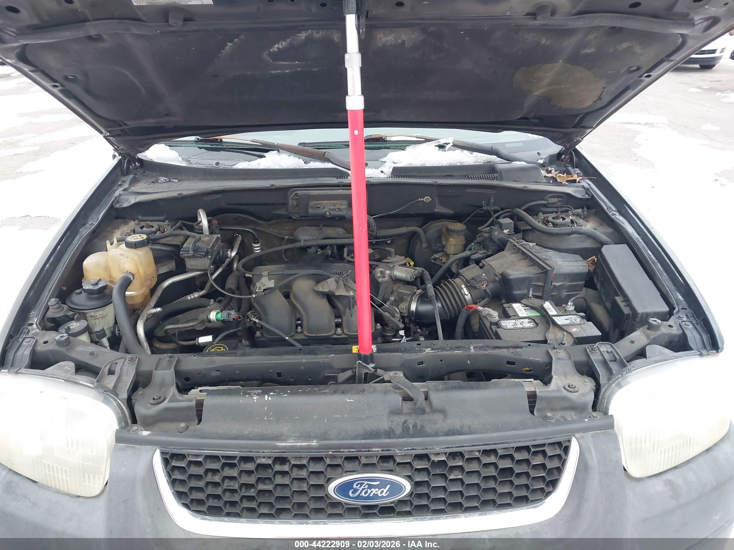 FORD ESCAPE image 10