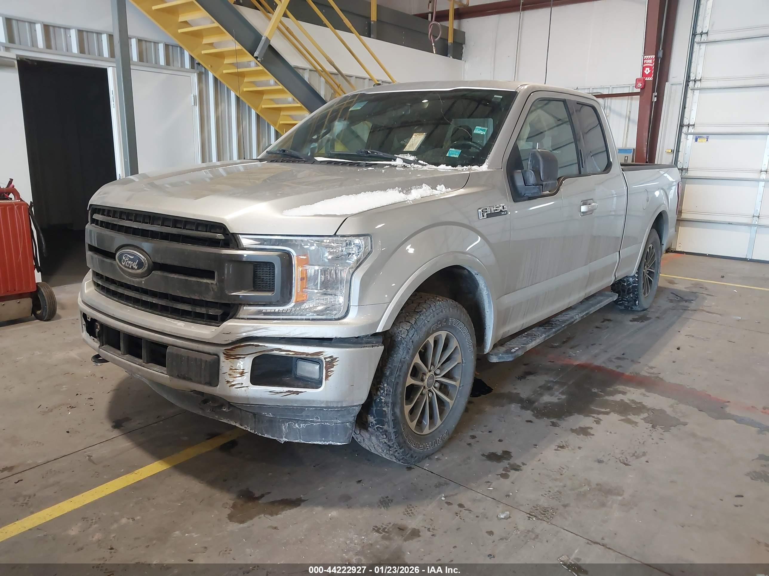 FORD F-150 image 2