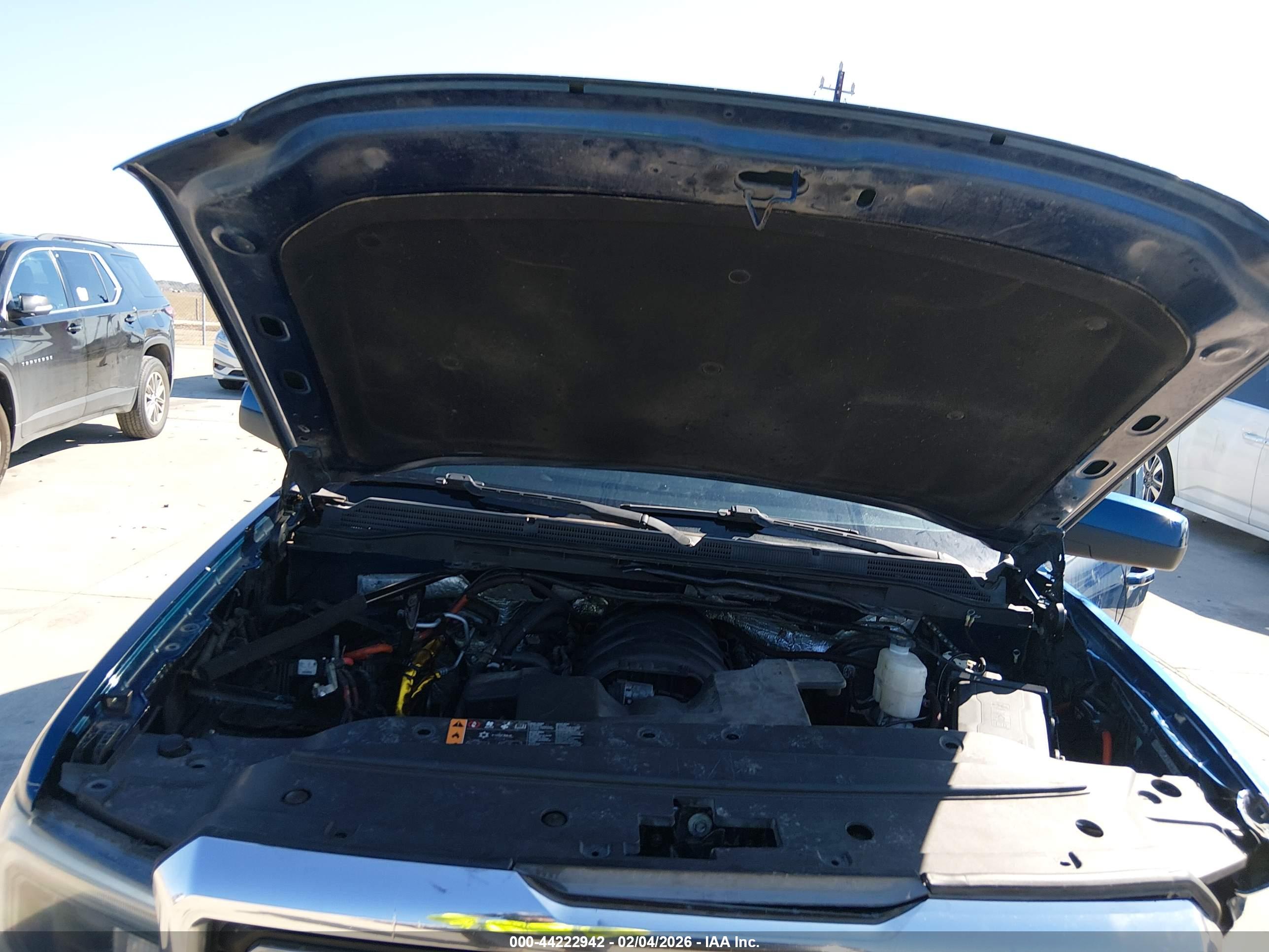 GMC SIERRA image 10