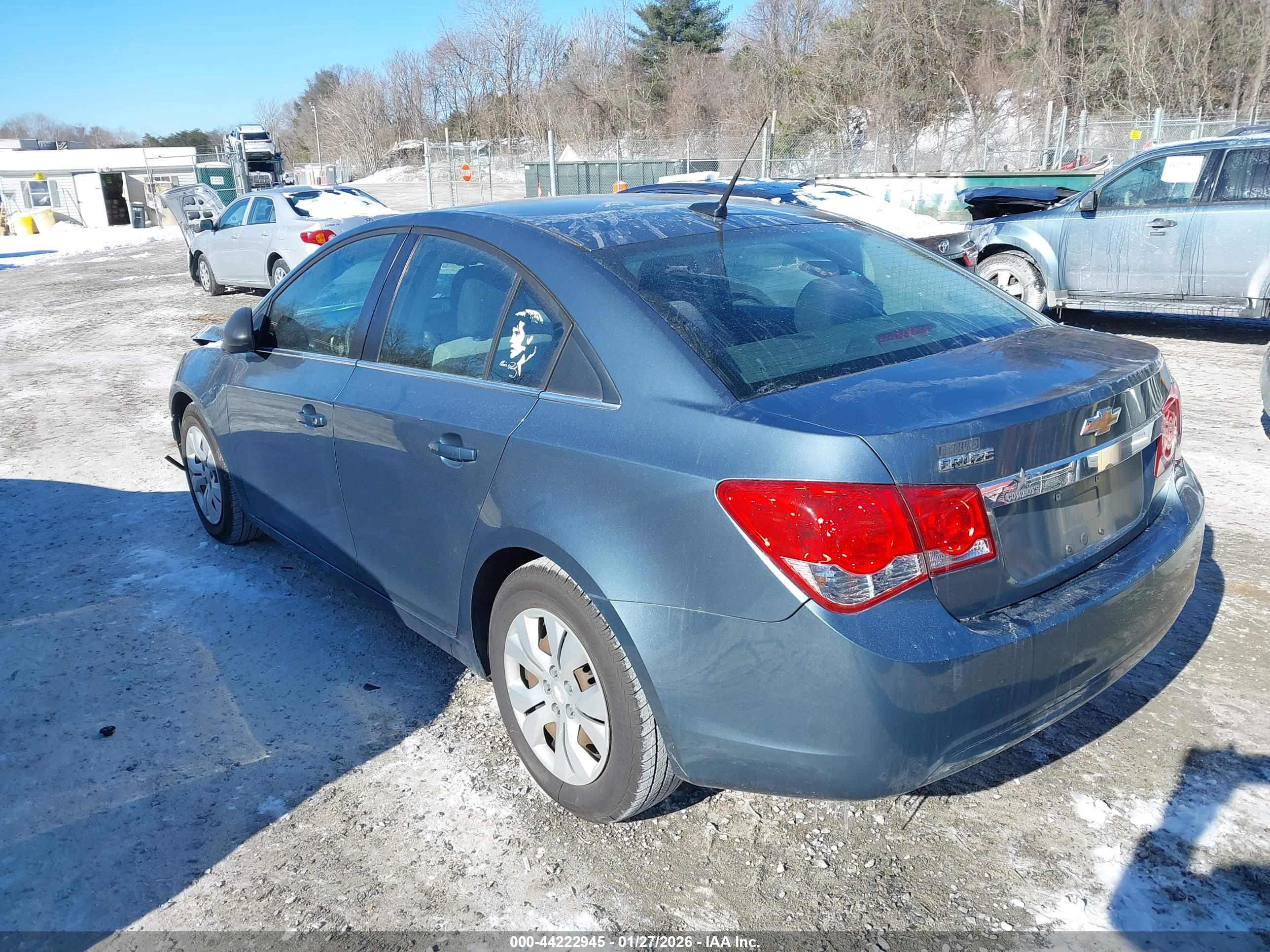 CHEVROLET CRUZE image 3