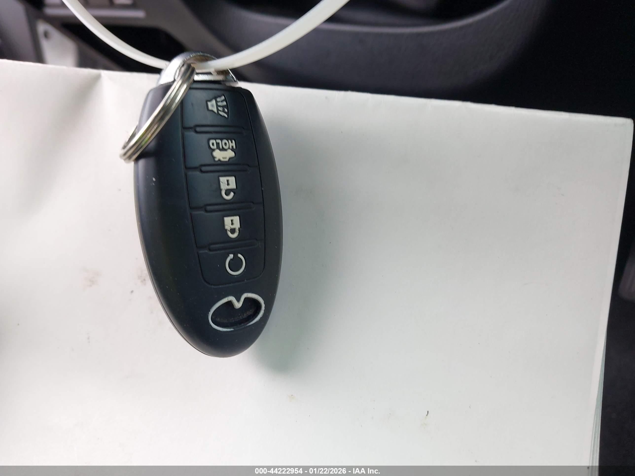 INFINITI JX35 image 11