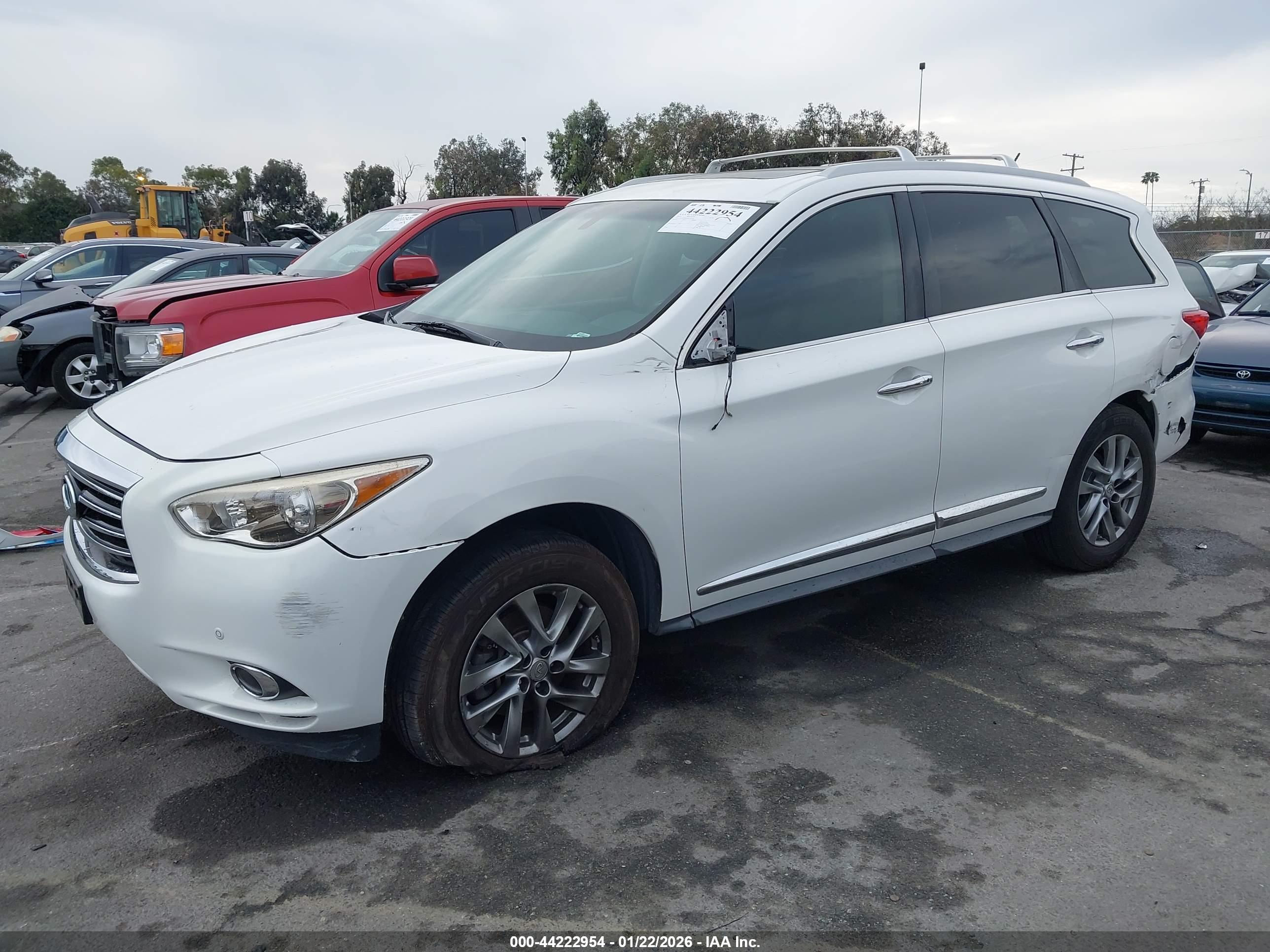 INFINITI JX35 image 2