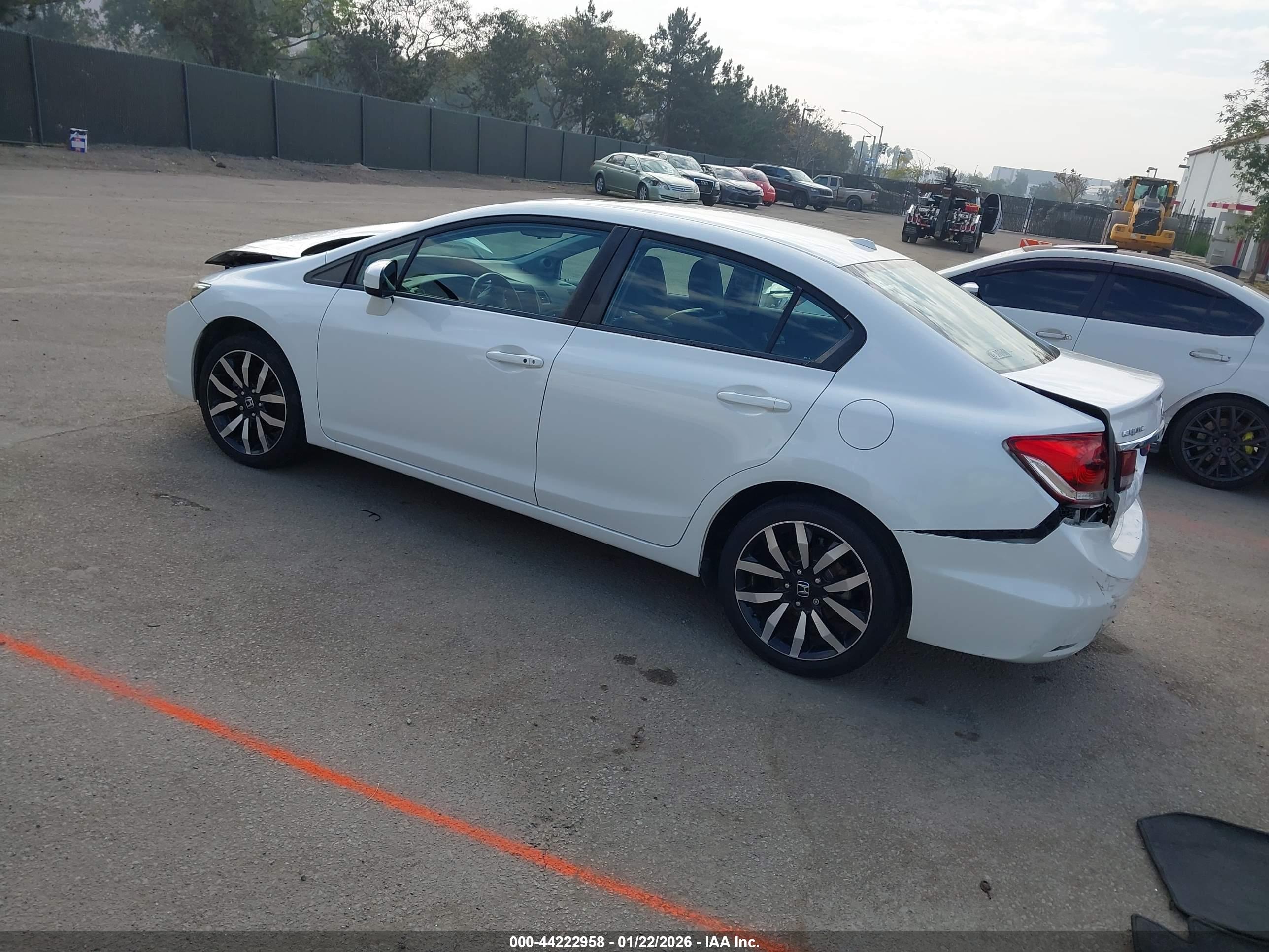 HONDA CIVIC image 3