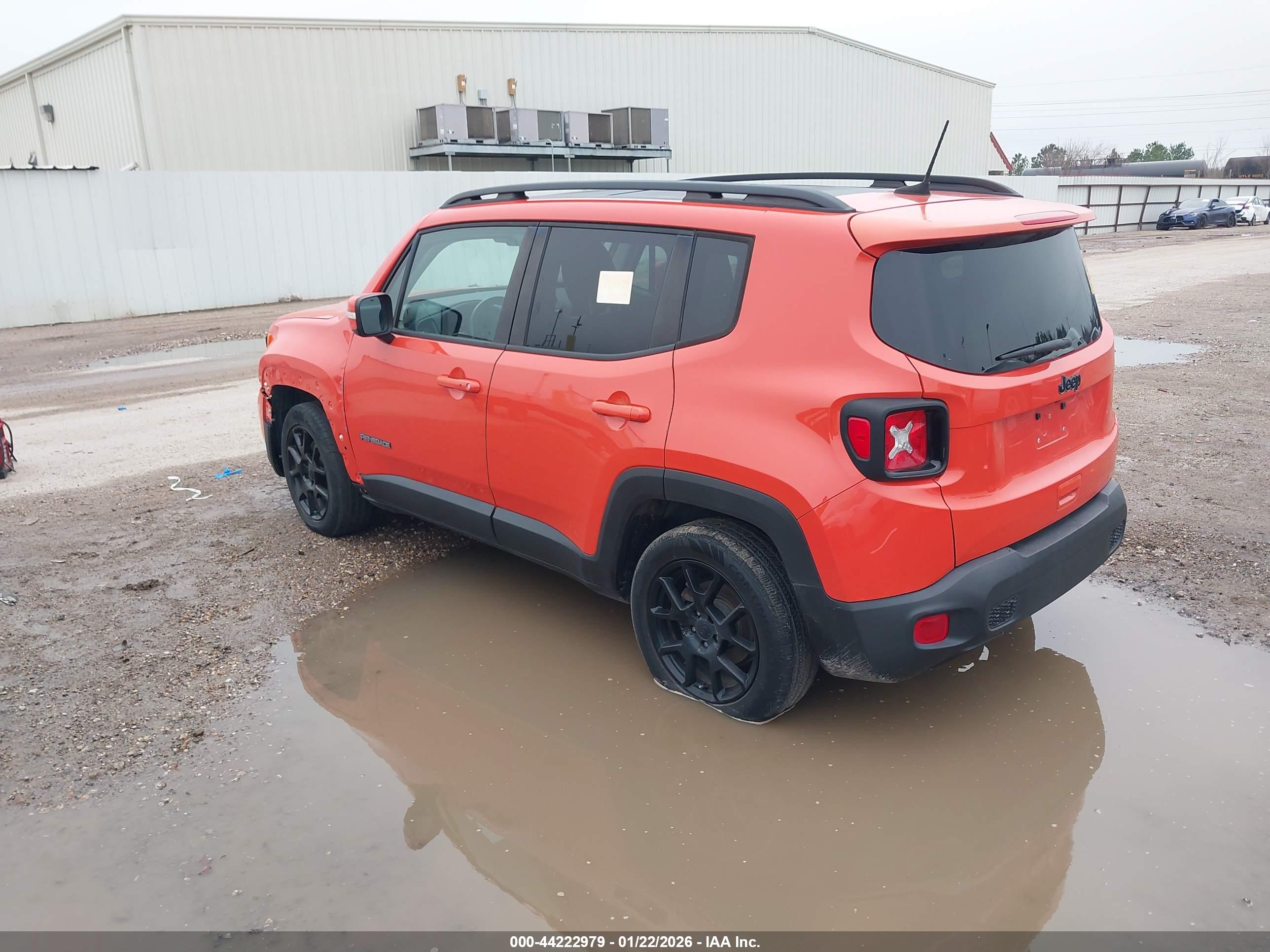 JEEP RENEGADE image 3