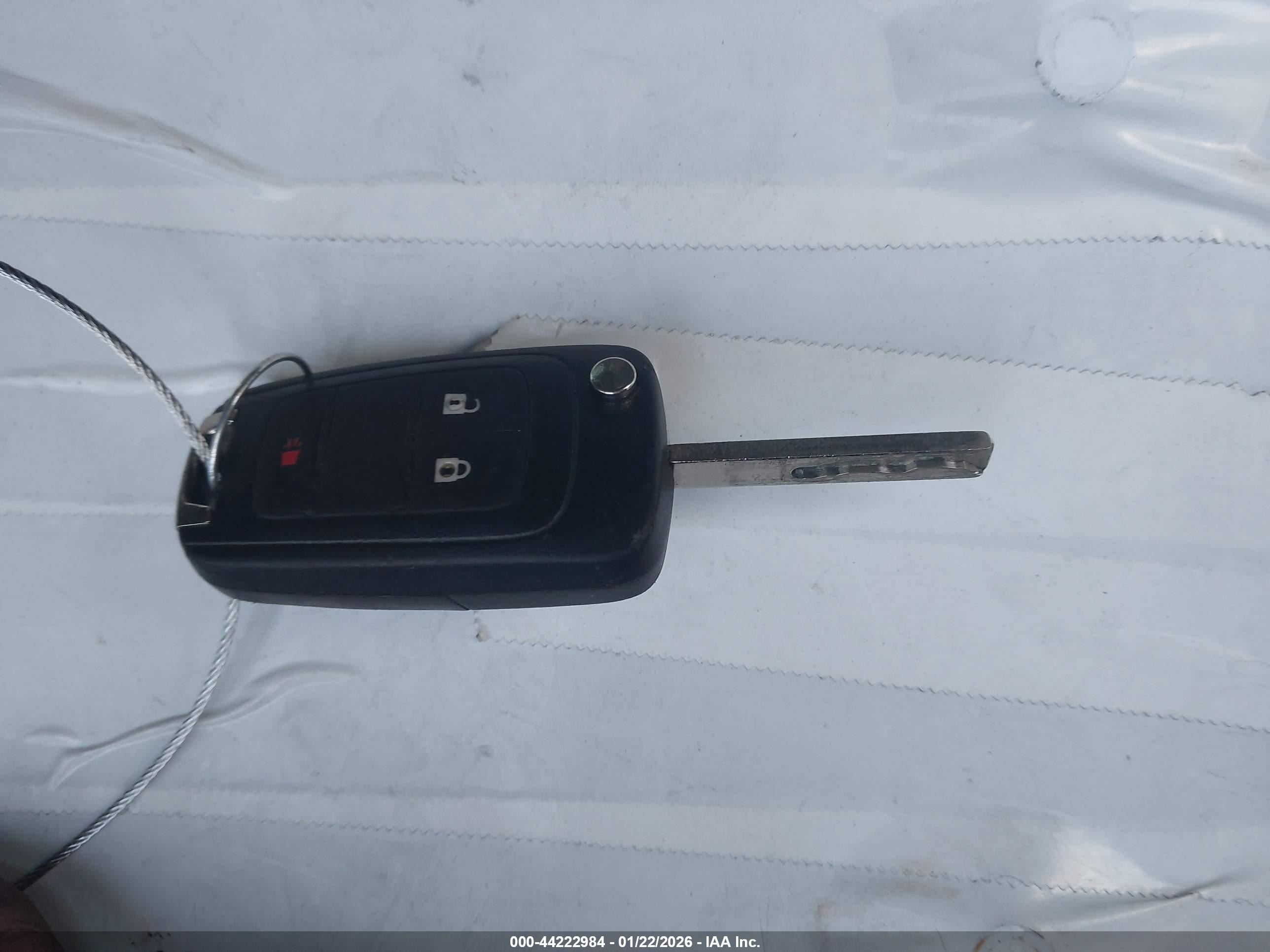 CHEVROLET EQUINOX image 11