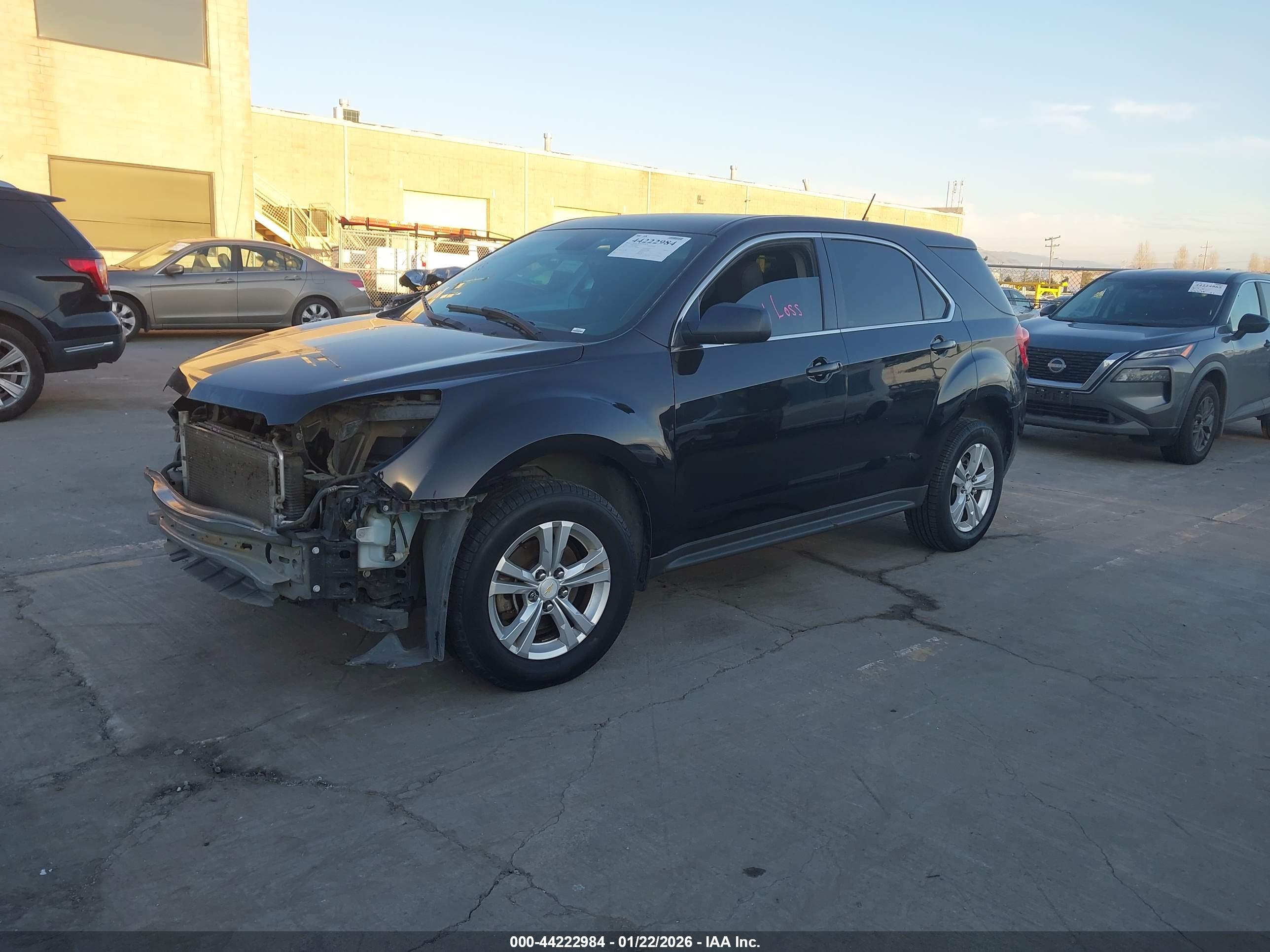 CHEVROLET EQUINOX image 2