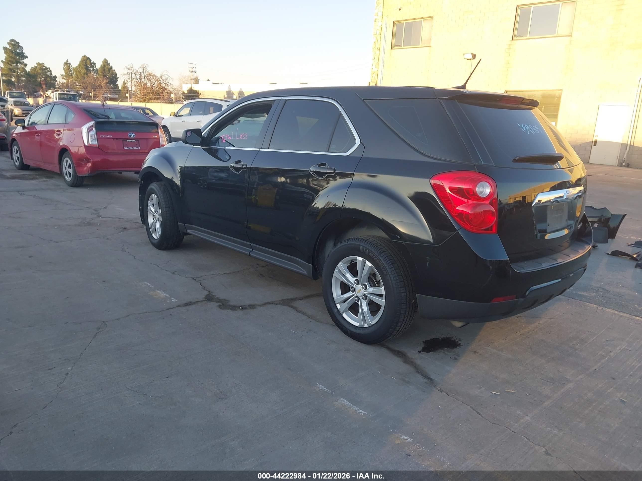 CHEVROLET EQUINOX image 3