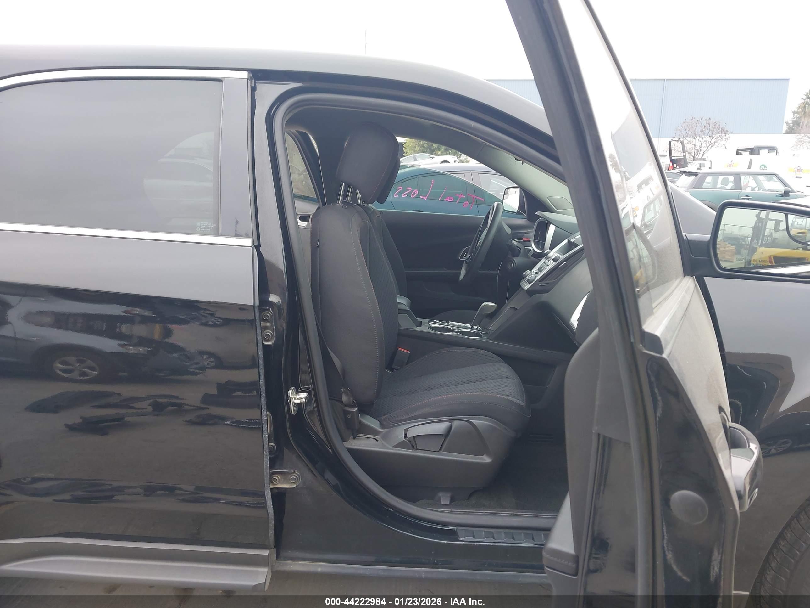 CHEVROLET EQUINOX image 5