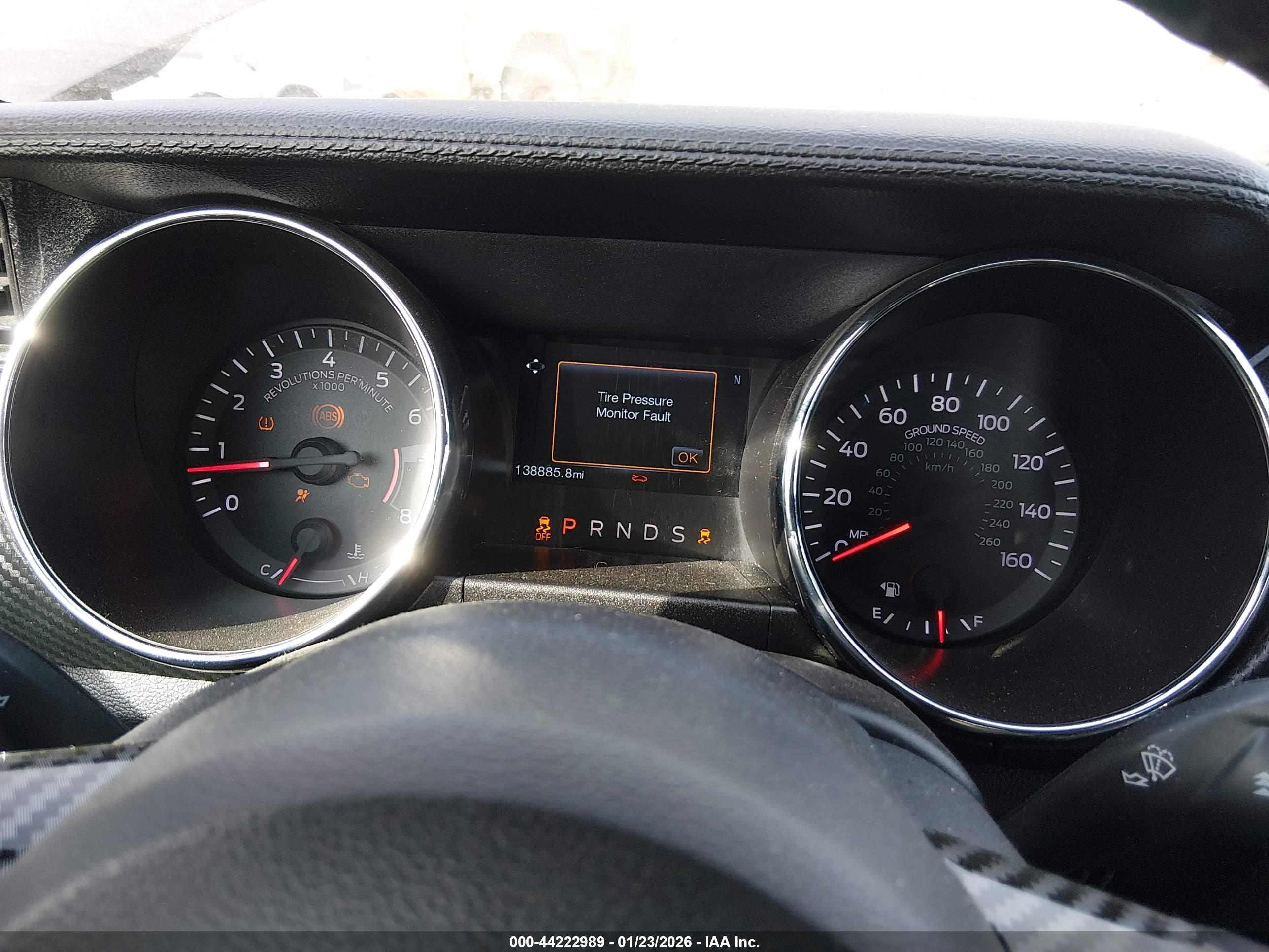 FORD MUSTANG image 7
