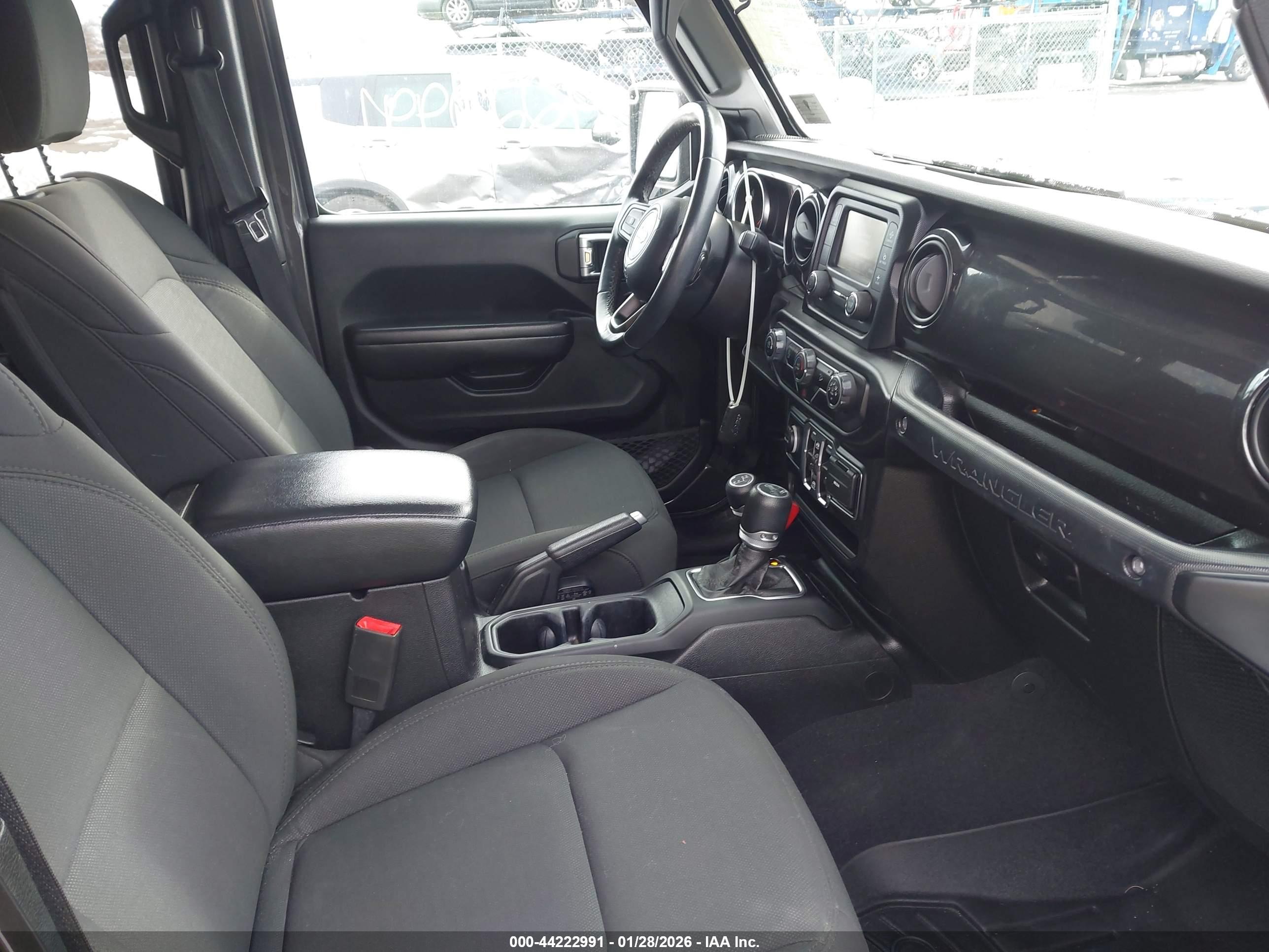 JEEP WRANGLER image 5