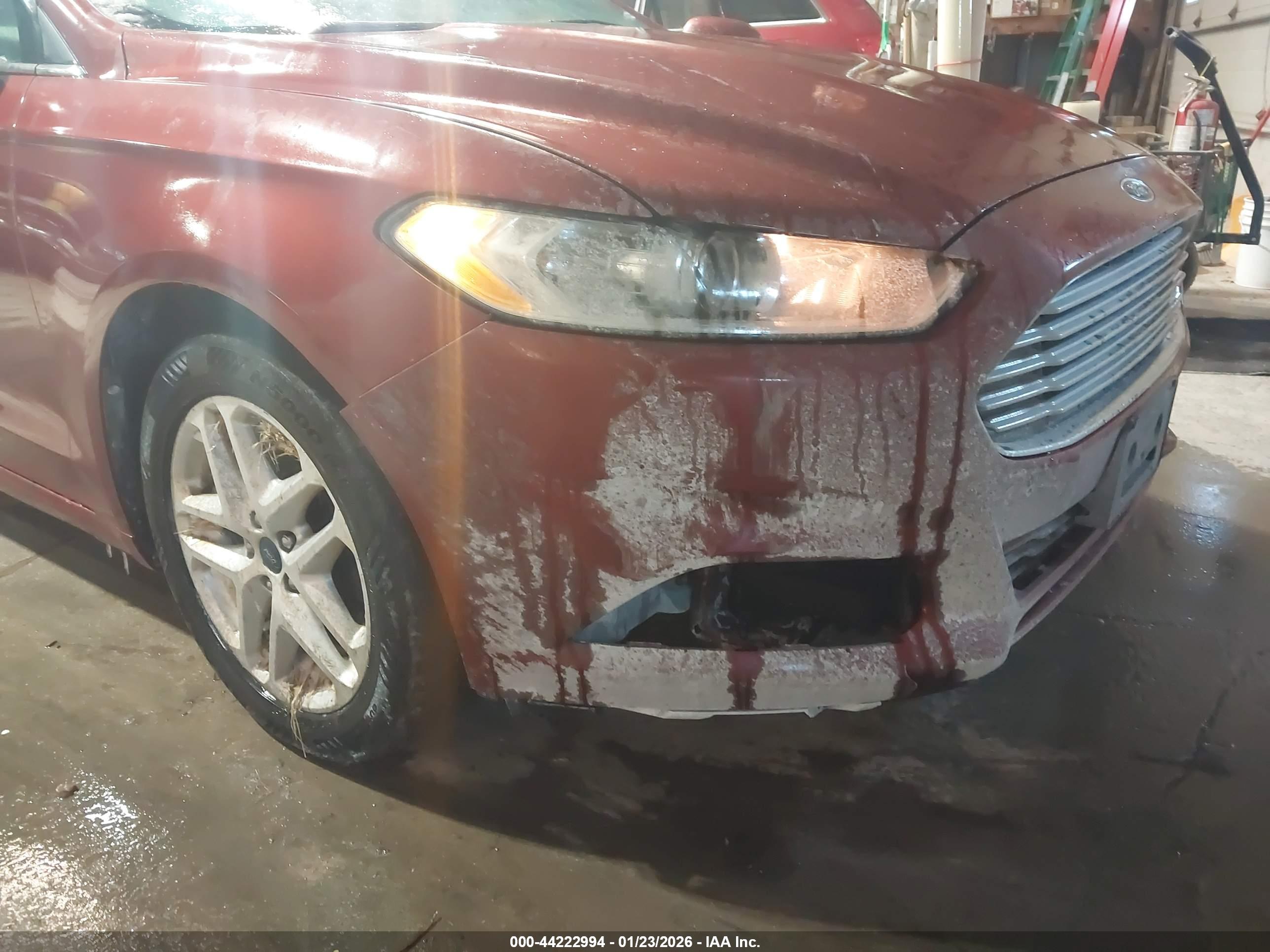 FORD FUSION image 6