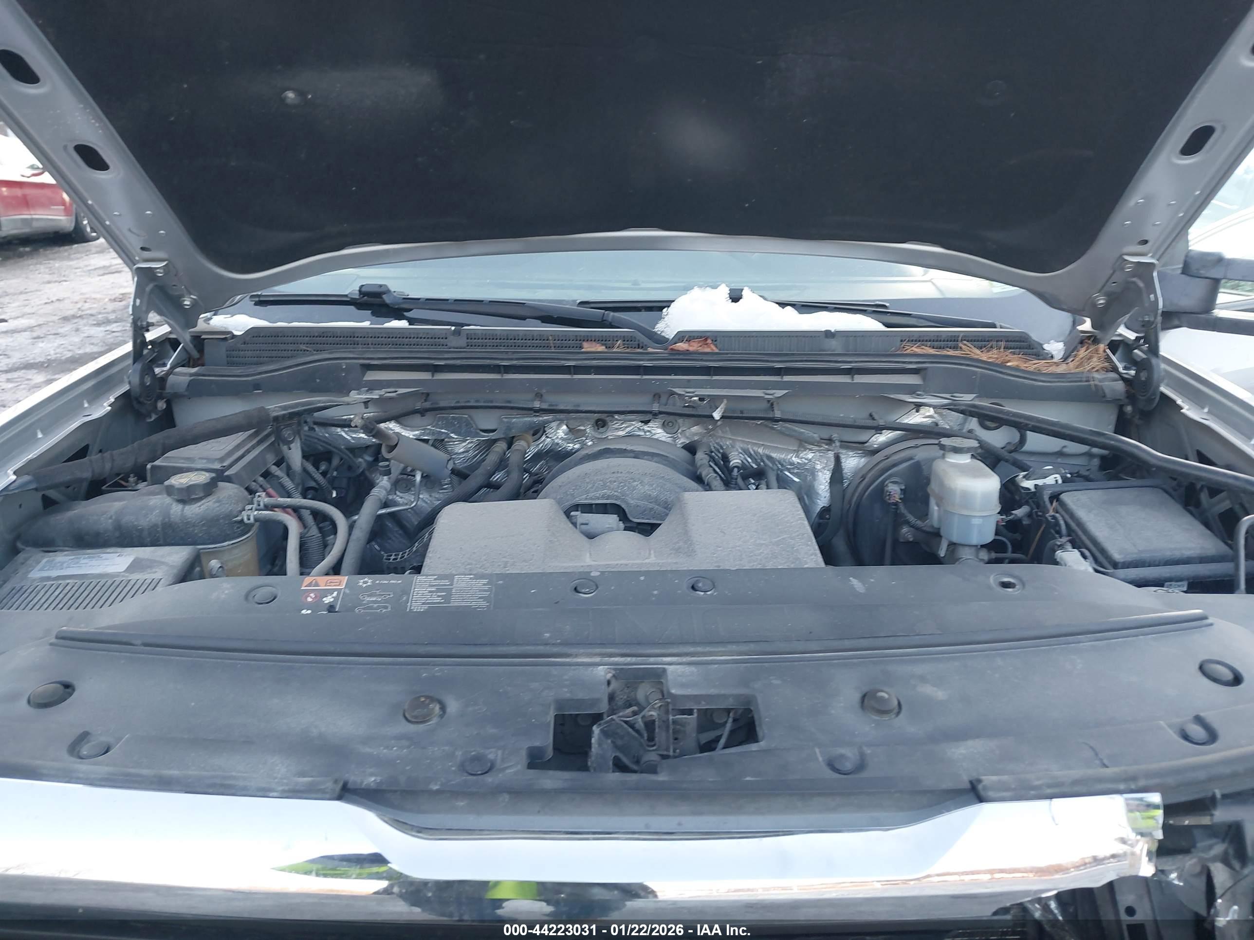 GMC SIERRA image 10