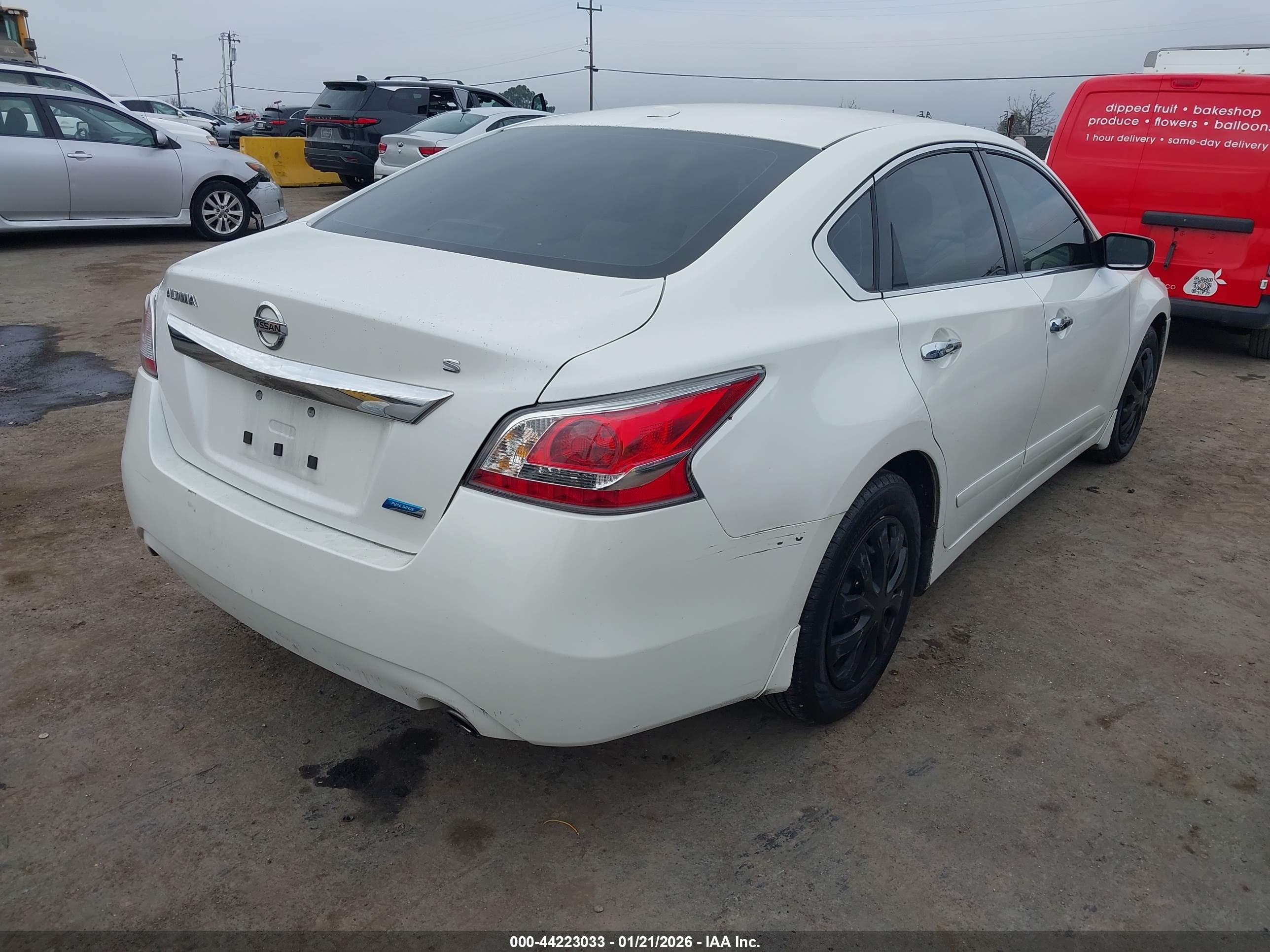 NISSAN ALTIMA image 4