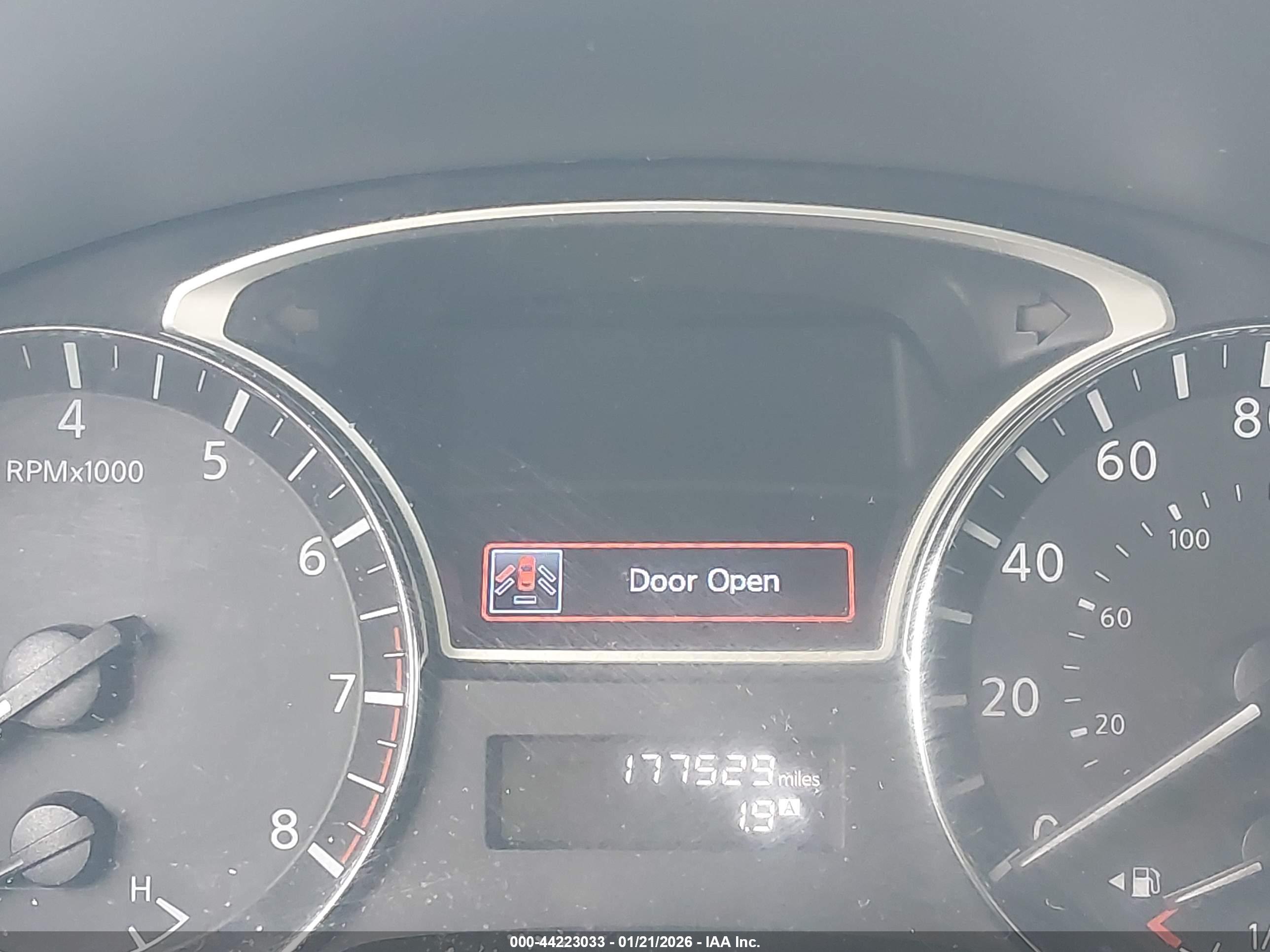 NISSAN ALTIMA image 7