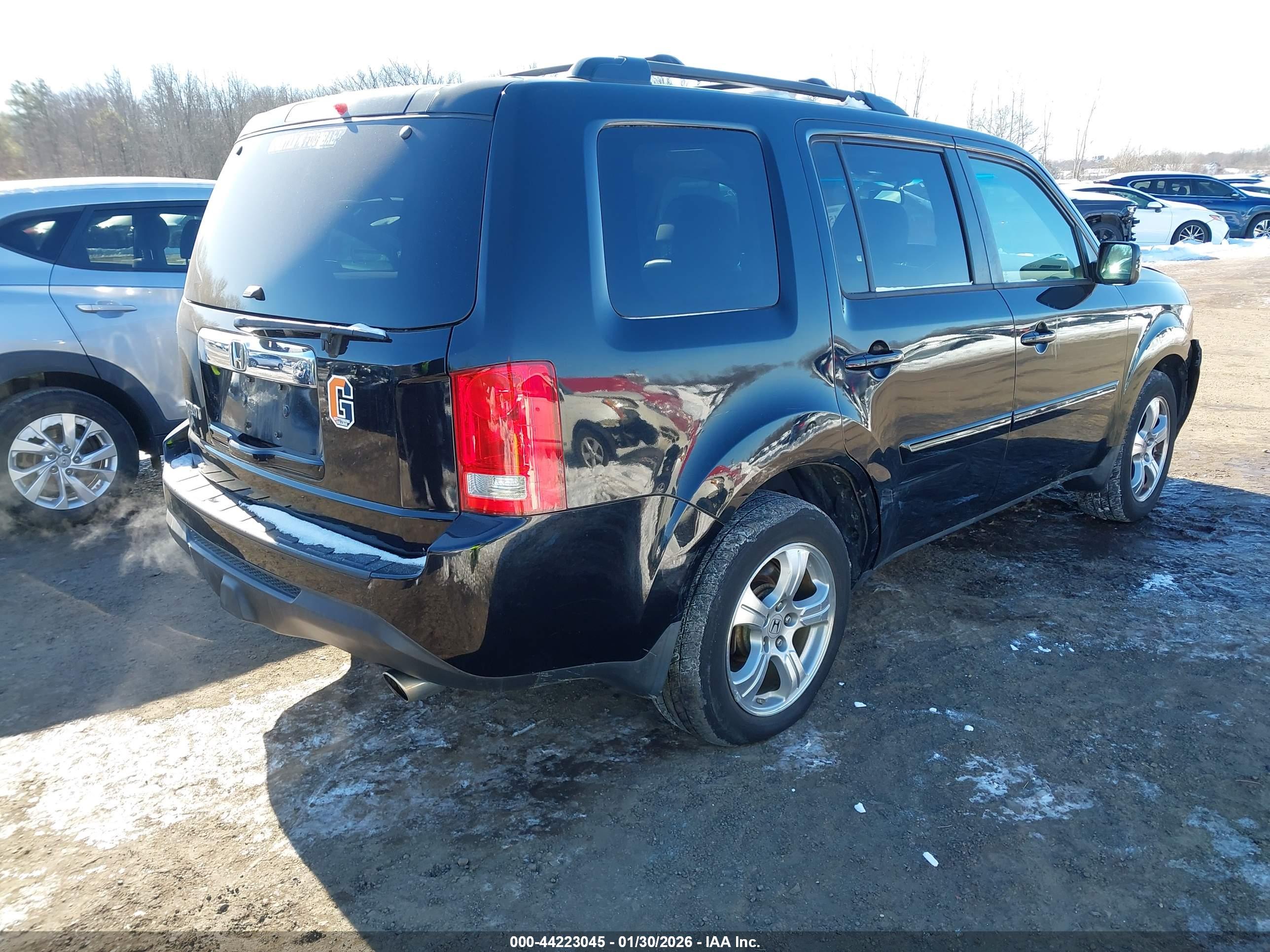 HONDA PILOT image 4