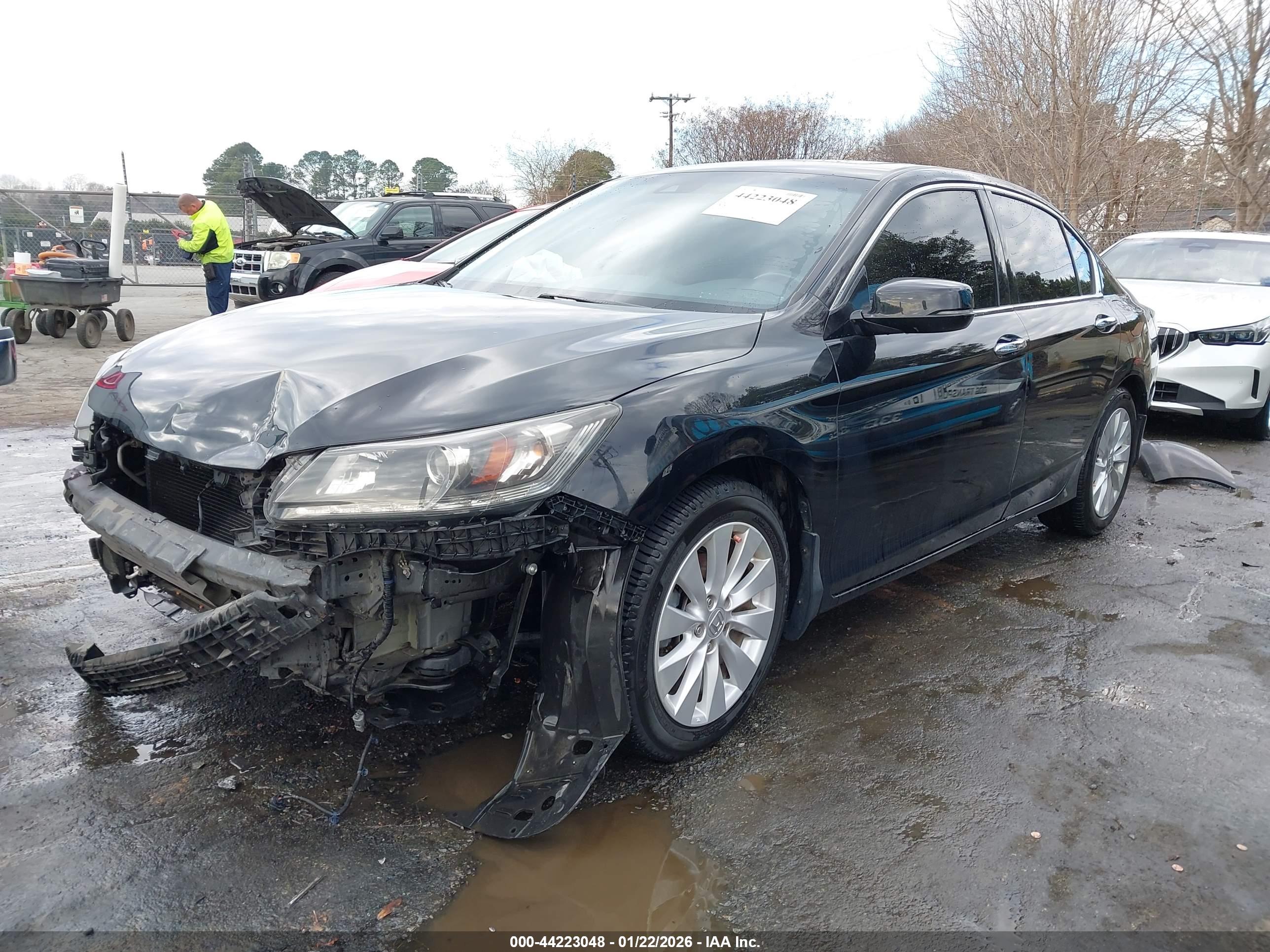 HONDA ACCORD image 2