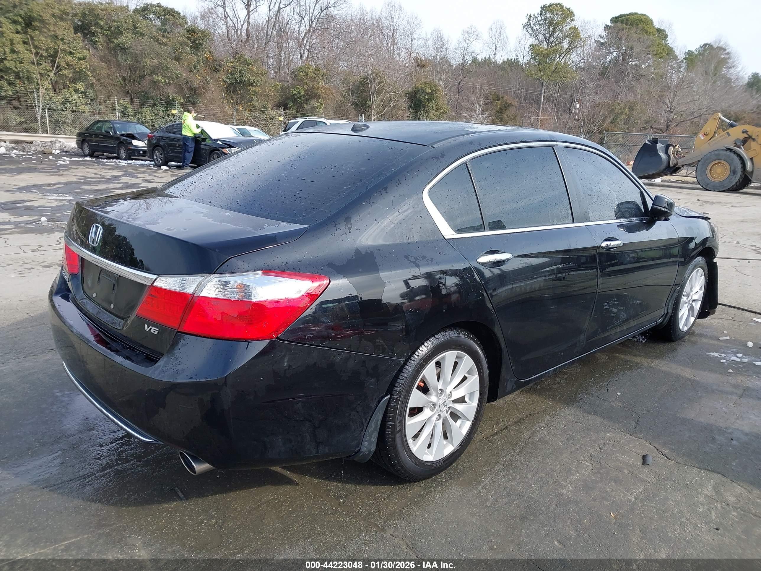 HONDA ACCORD image 4