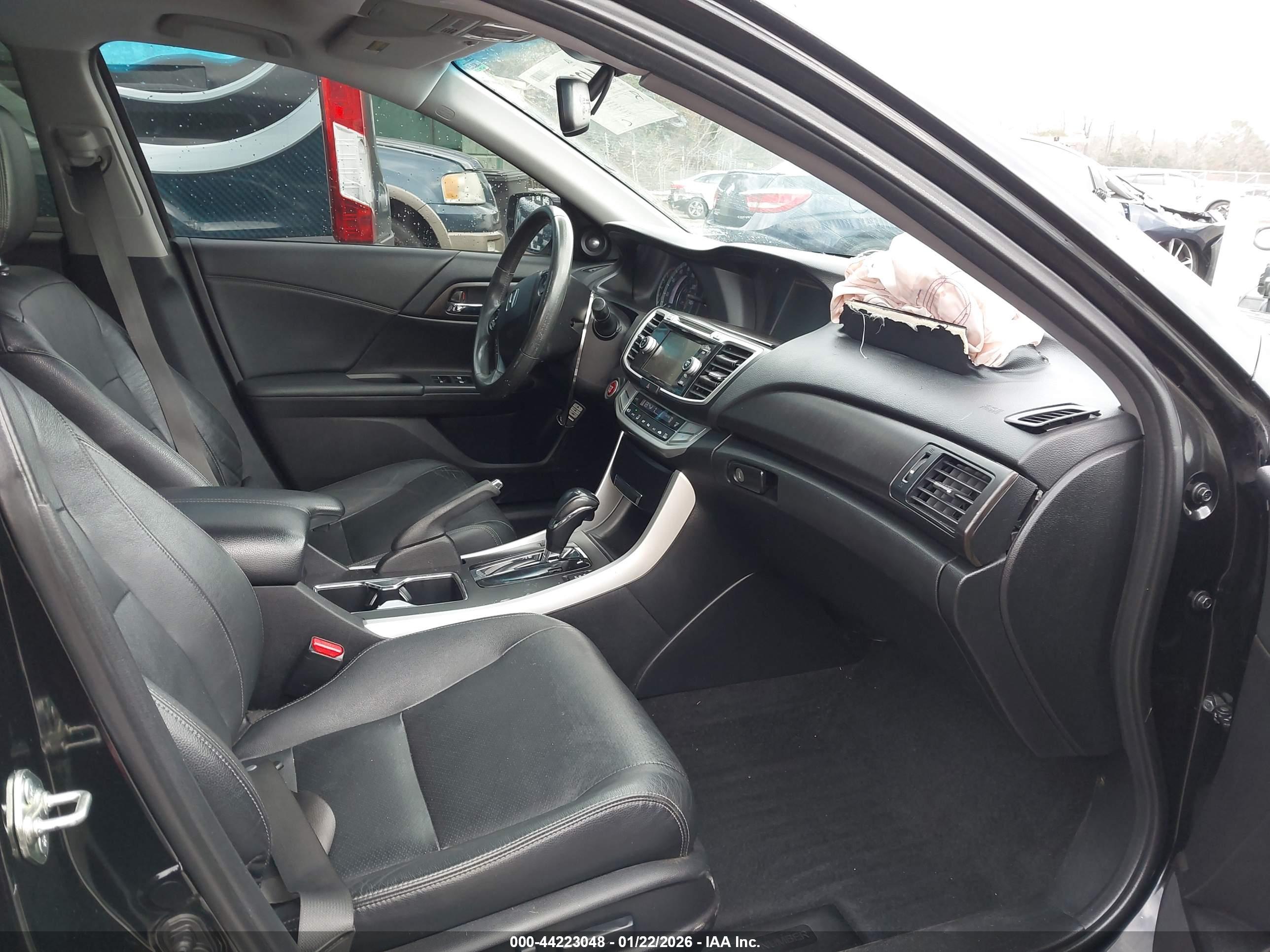 HONDA ACCORD image 5