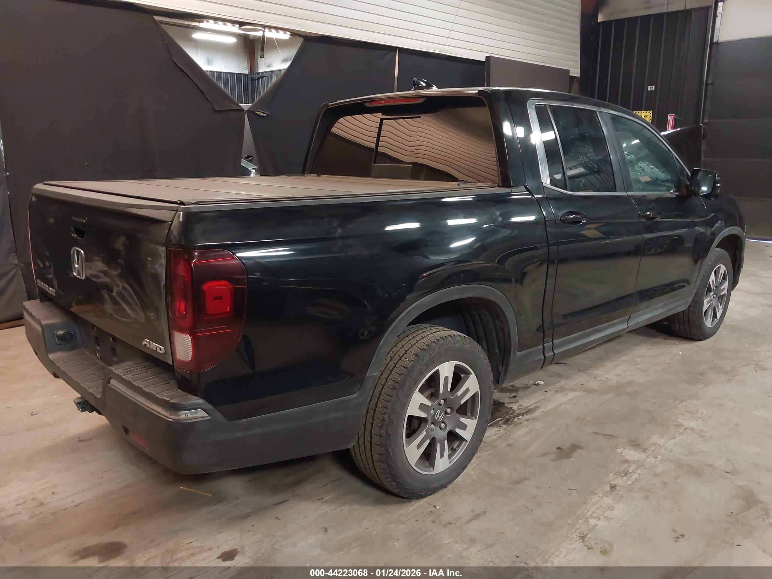 HONDA RIDGELINE image 4