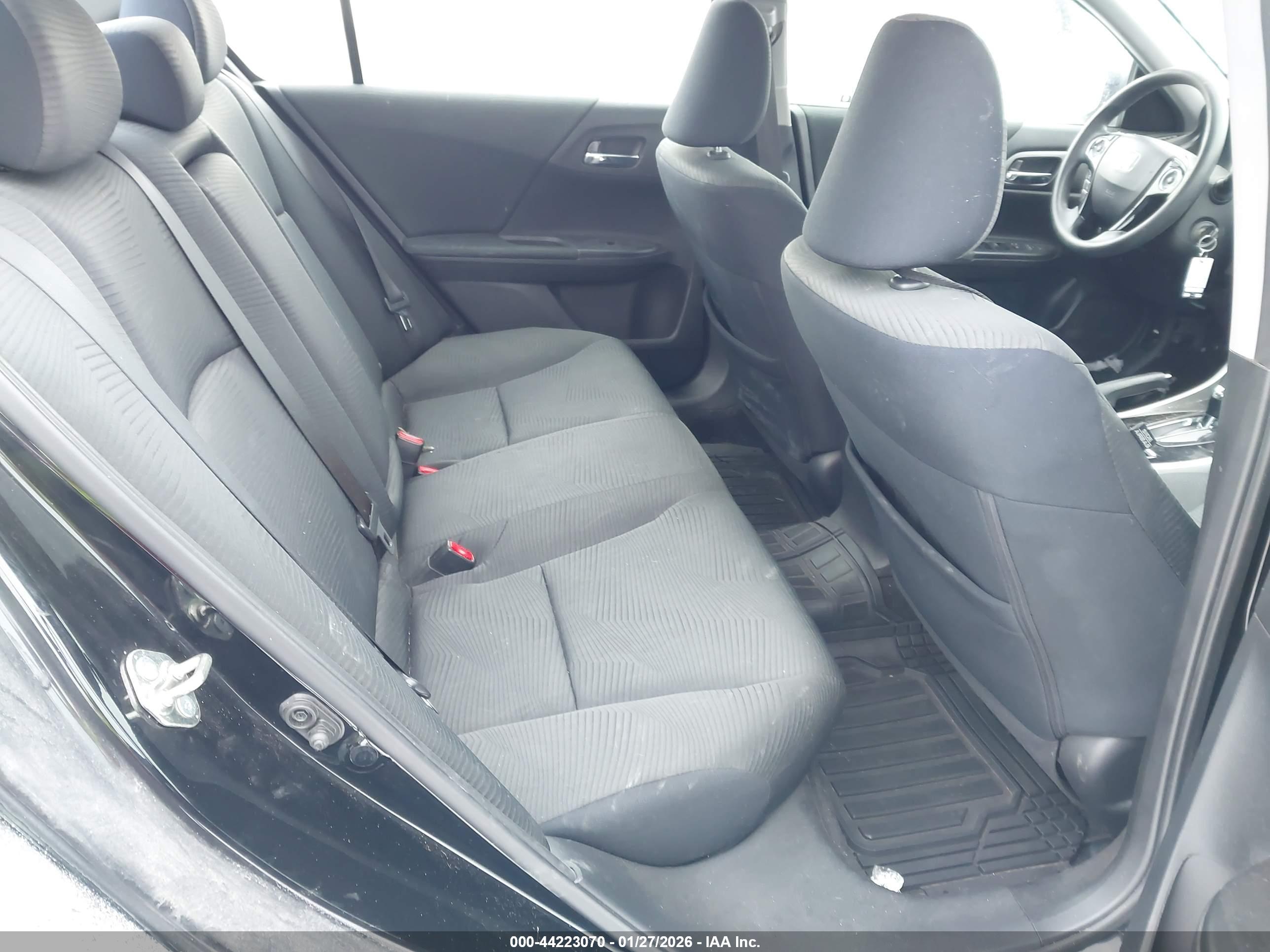 HONDA ACCORD image 8