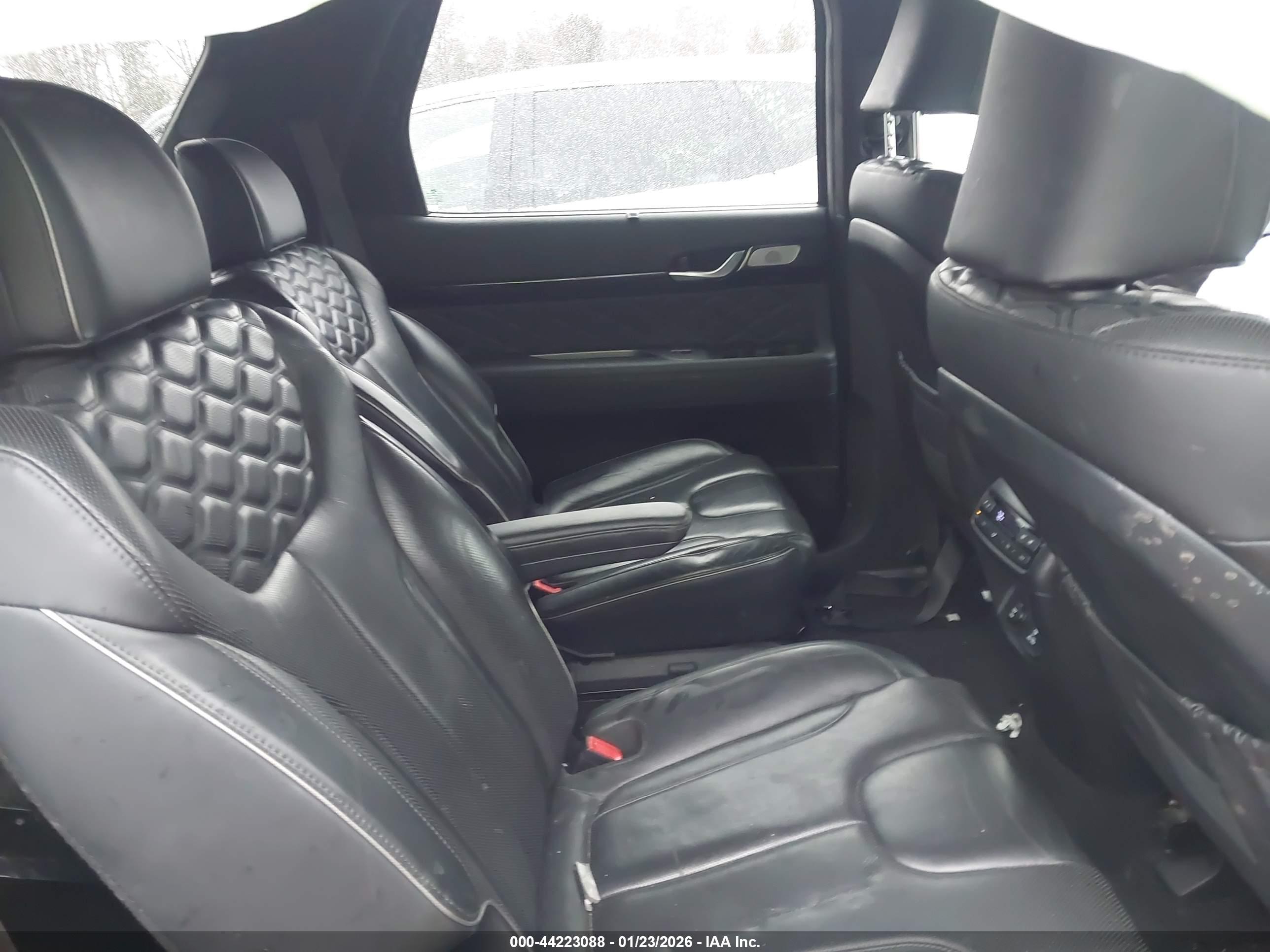 HYUNDAI PALISADE image 8