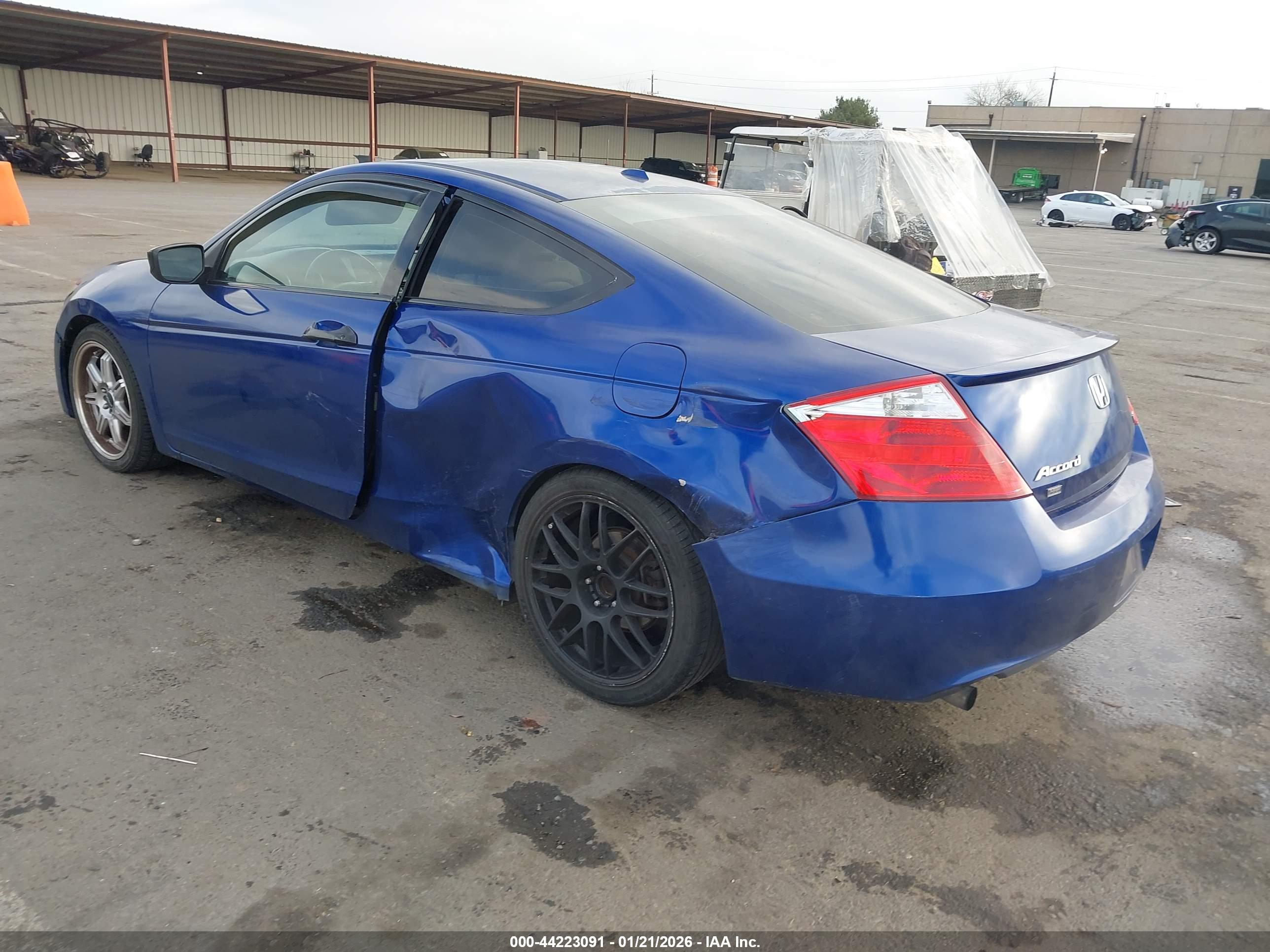 HONDA ACCORD image 3