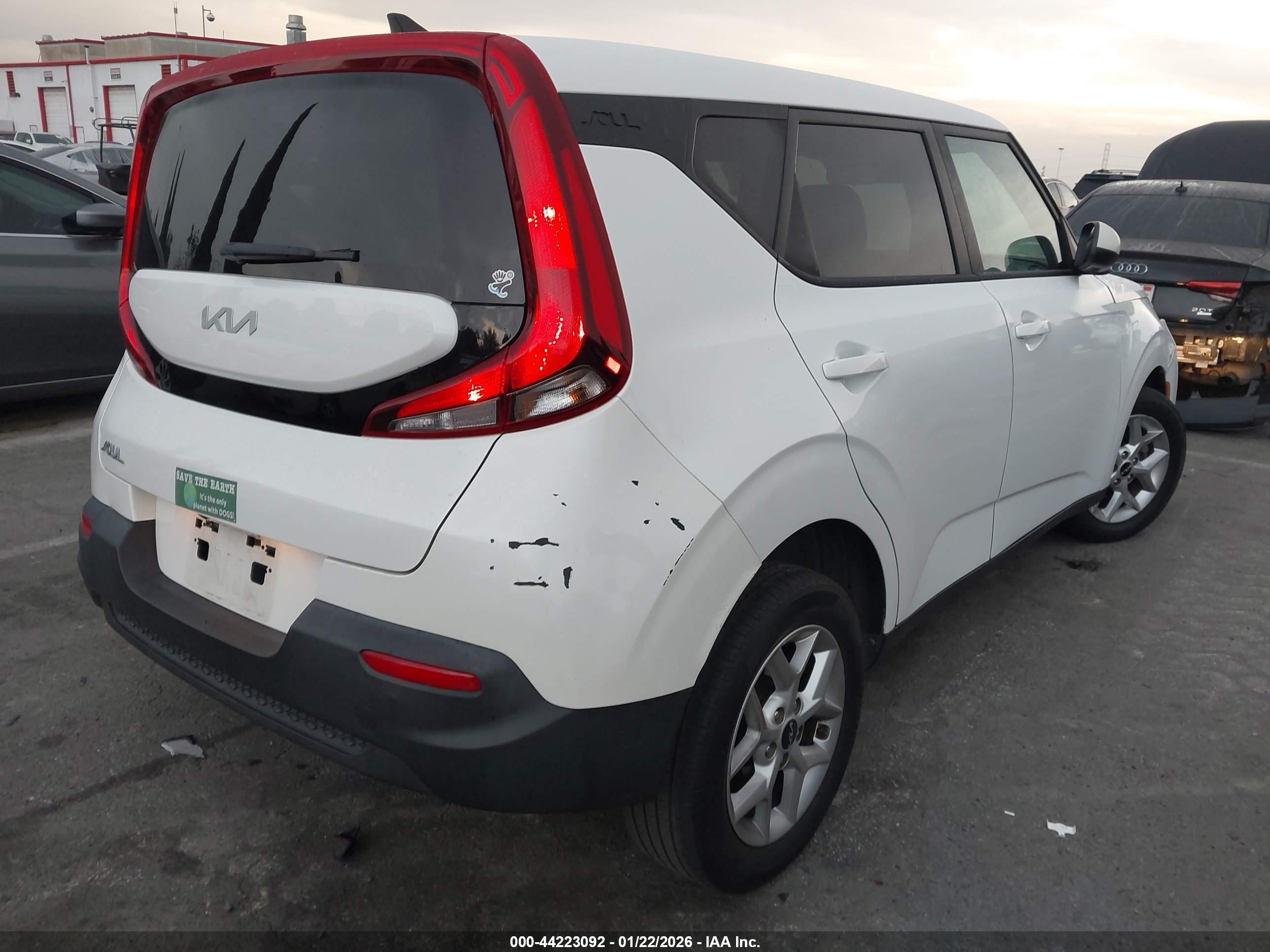 KIA SOUL image 4