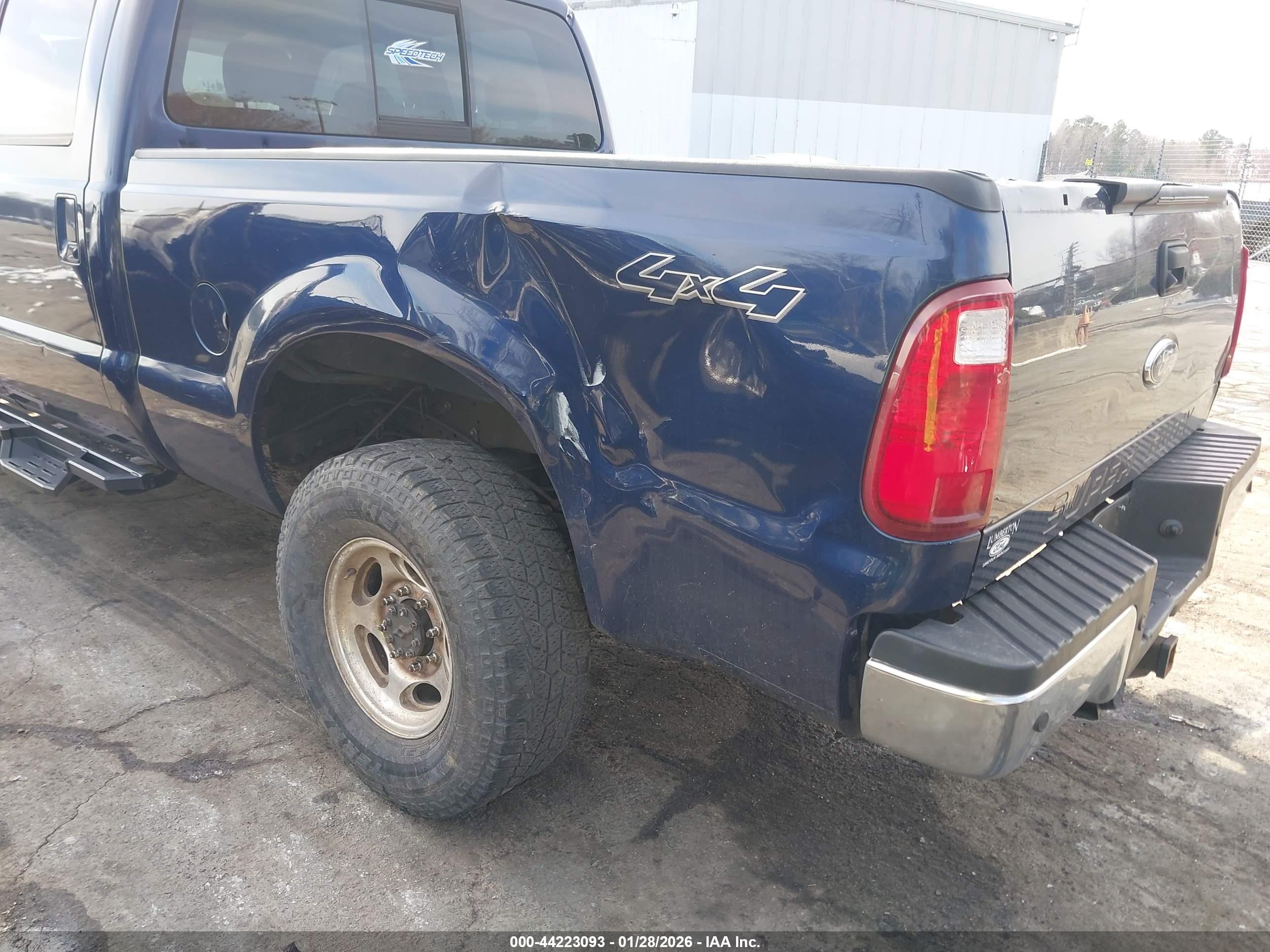 FORD F-250 image 6