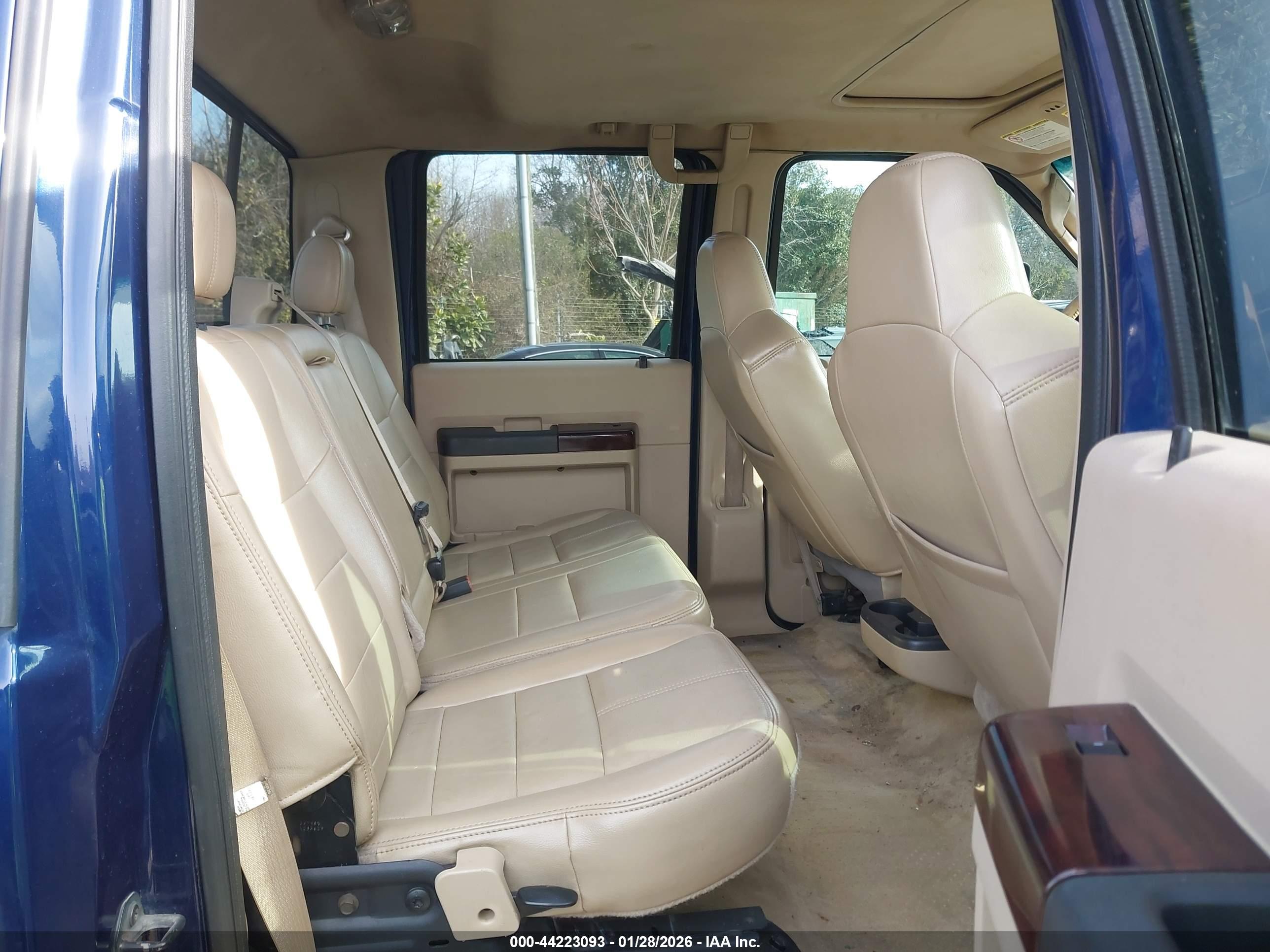 FORD F-250 image 8
