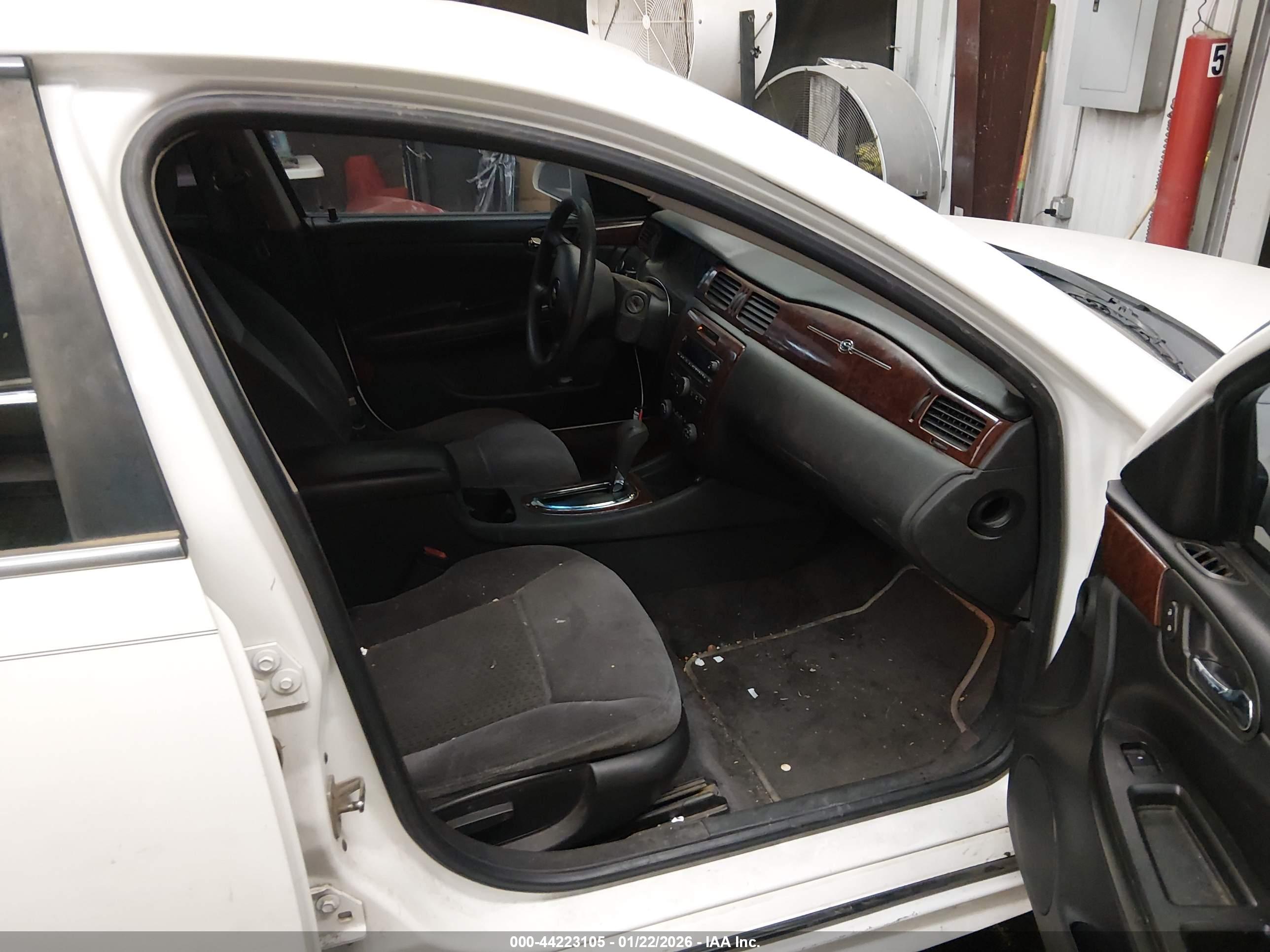 CHEVROLET IMPALA image 5