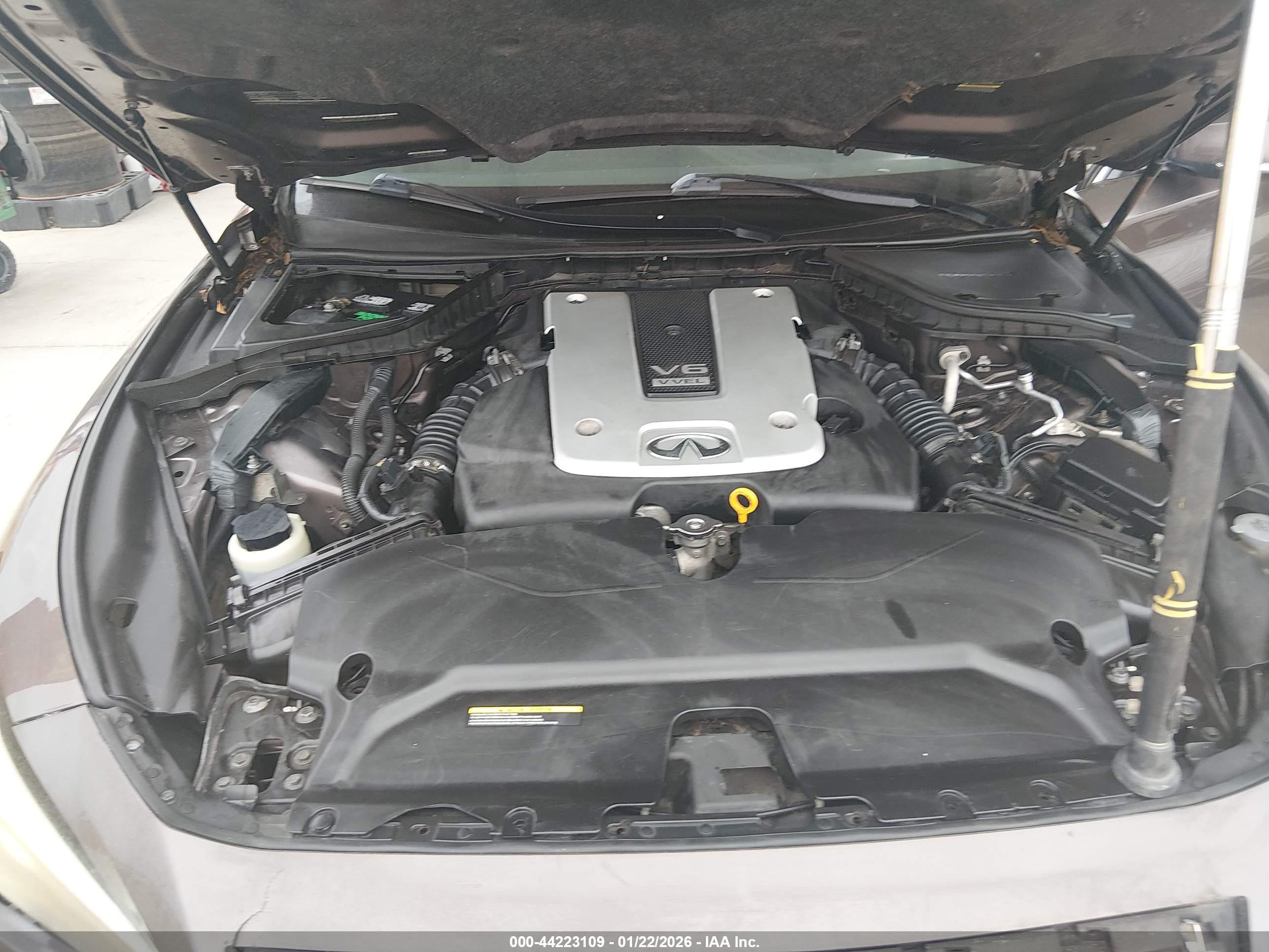 INFINITI Q50 image 10