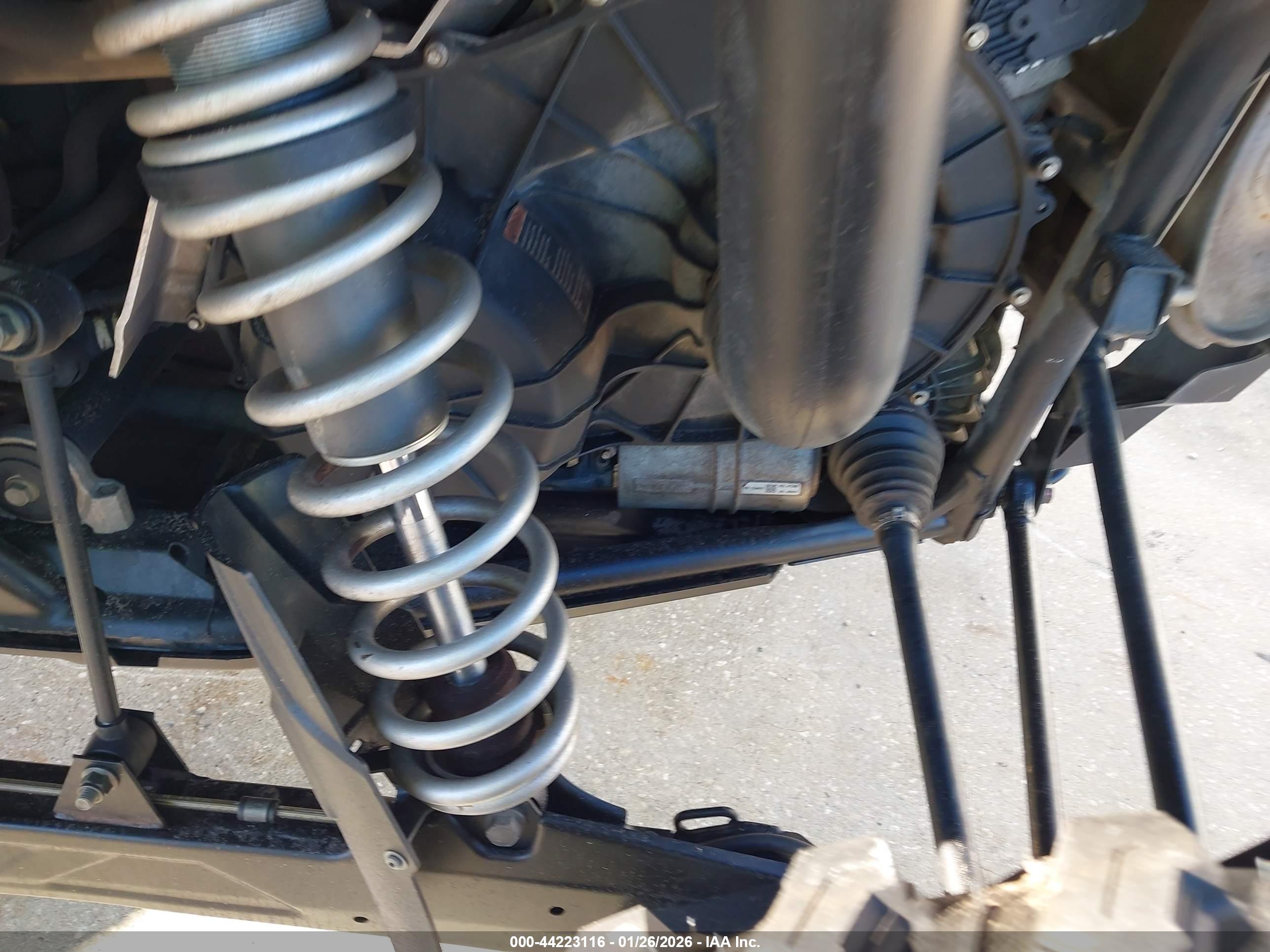 POLARIS RZR image 9
