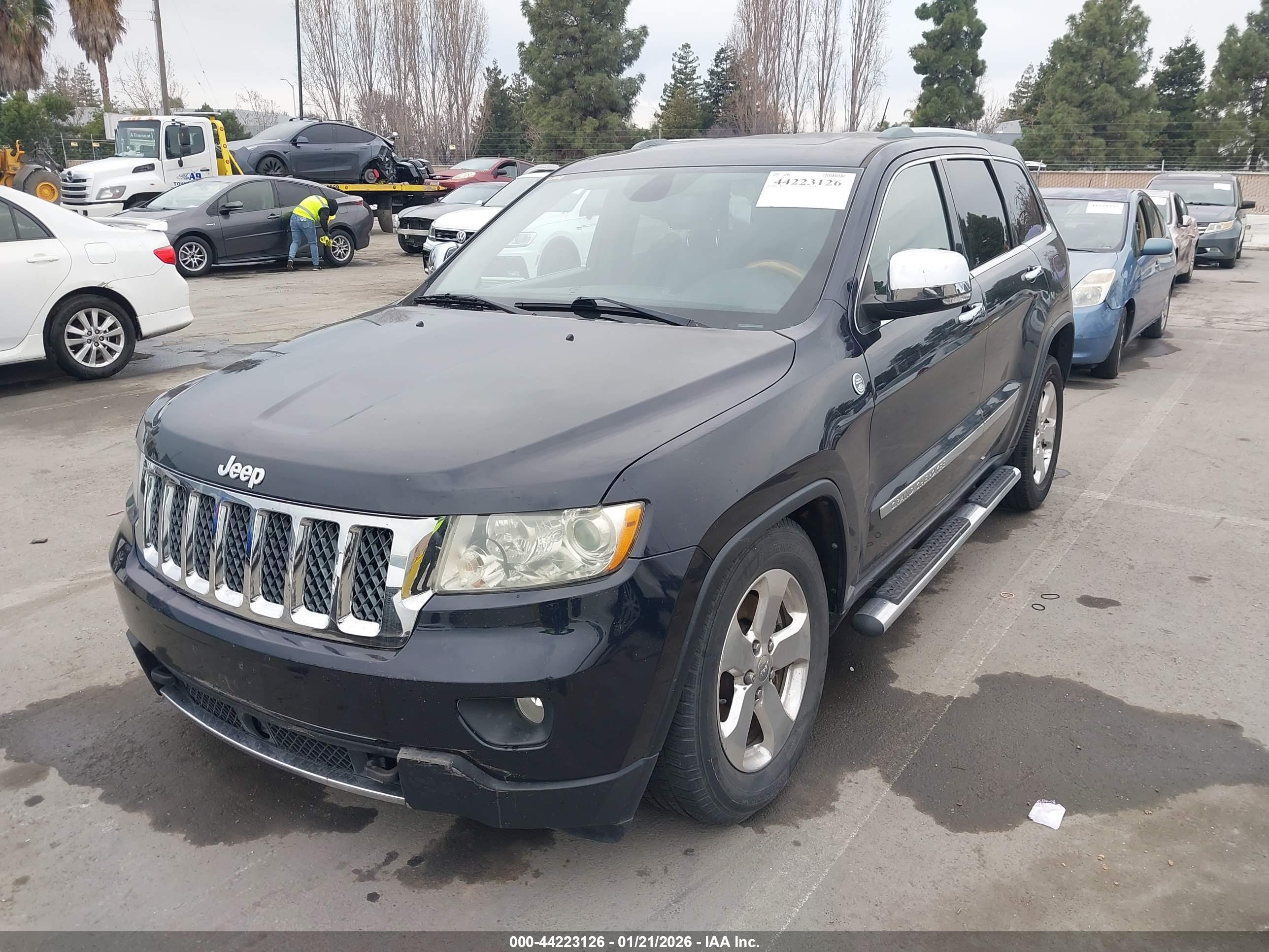 JEEP GRAND image 2
