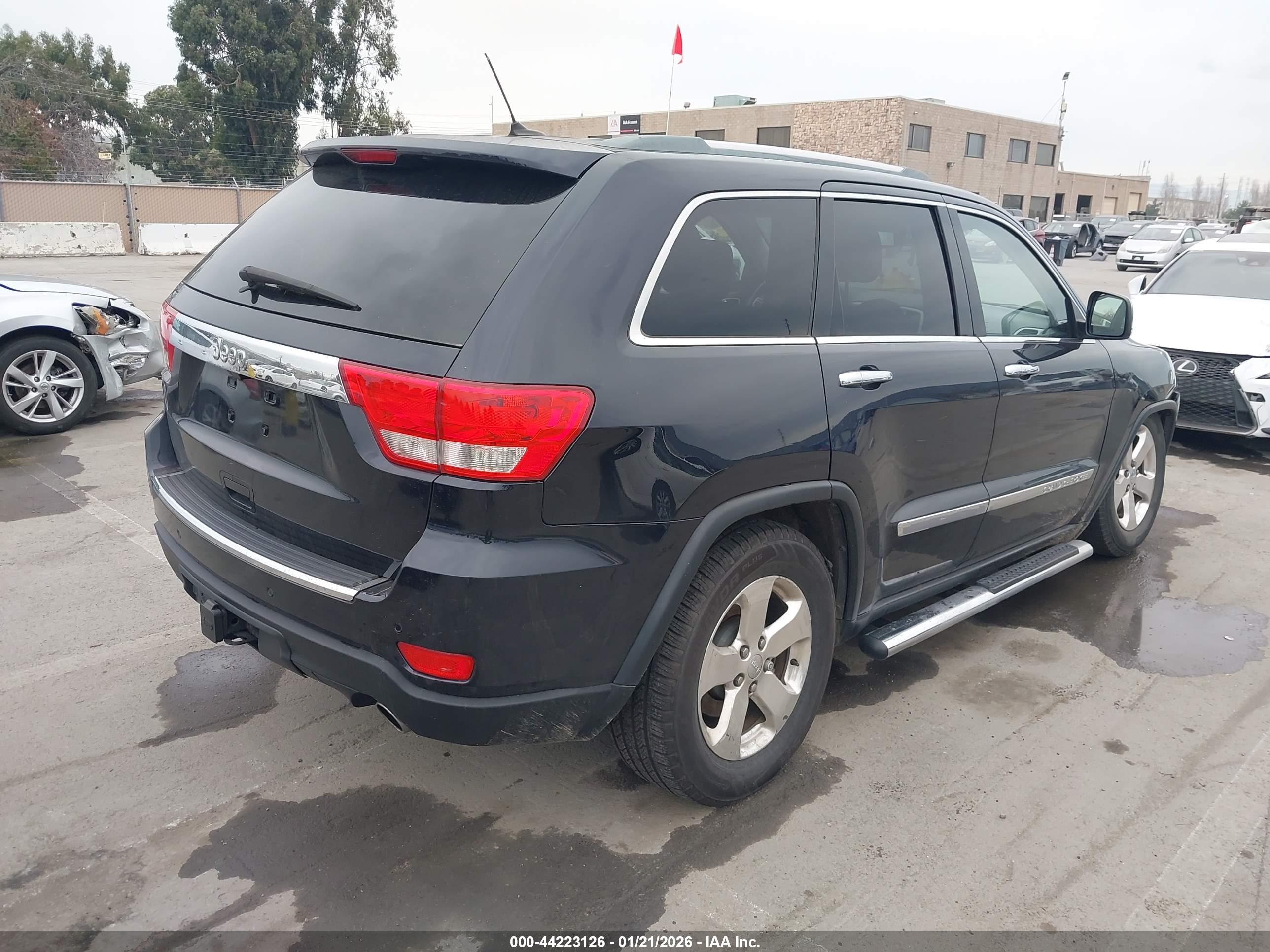 JEEP GRAND image 4