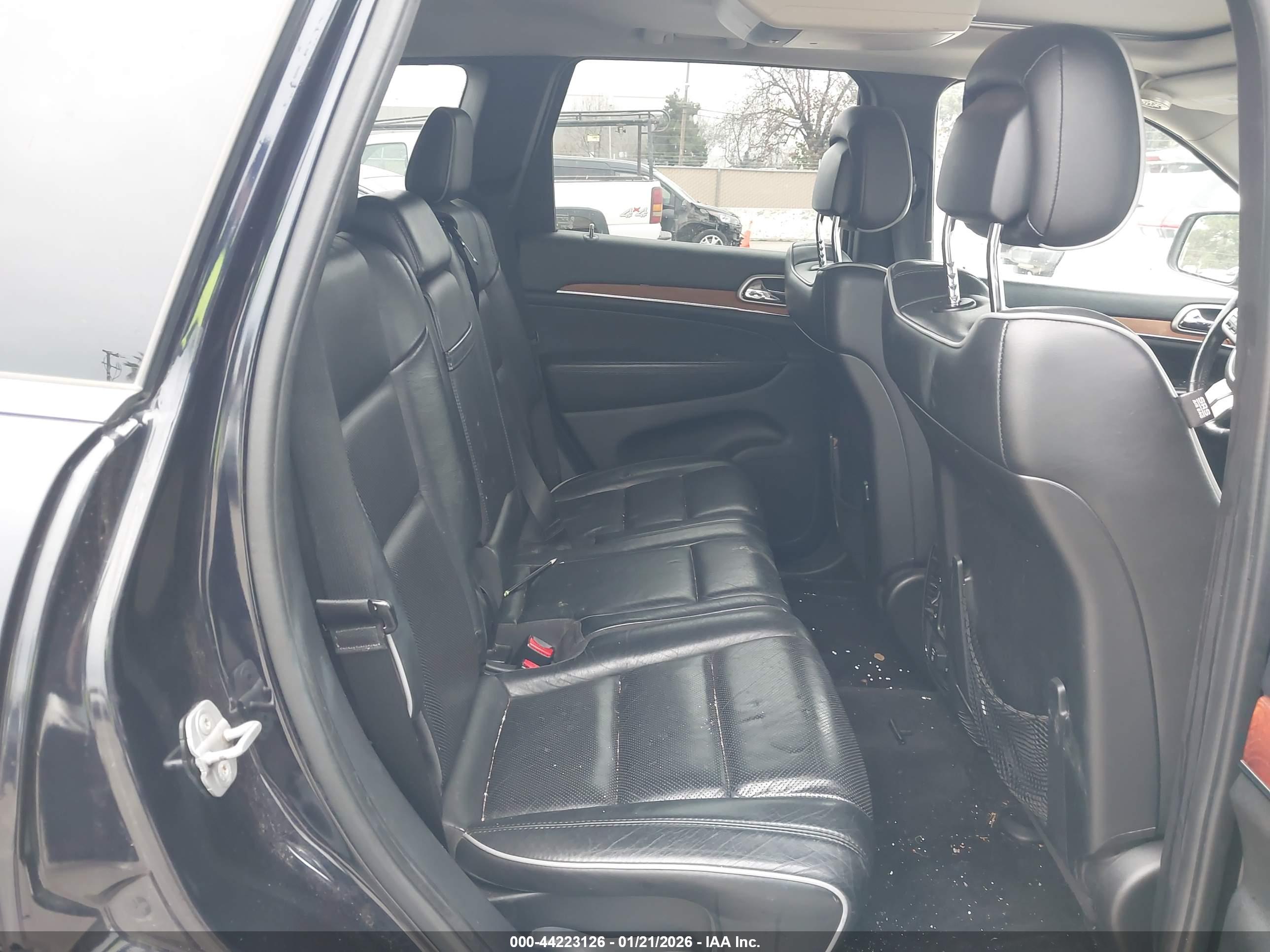 JEEP GRAND image 8