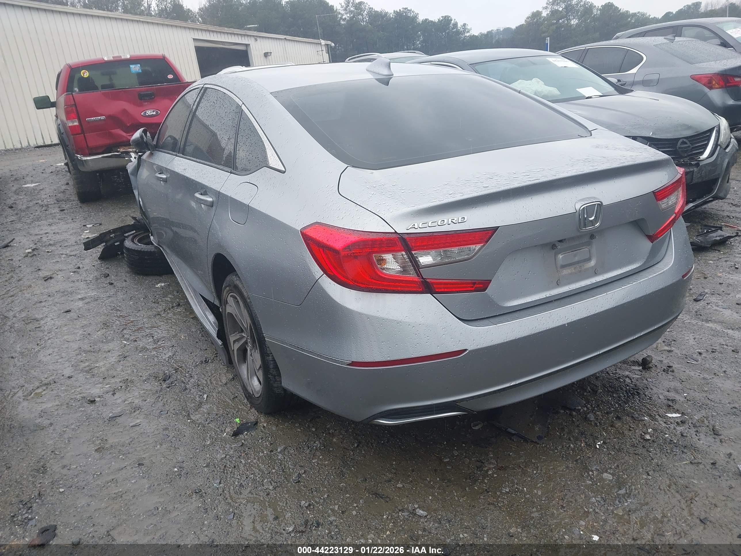 HONDA ACCORD image 3