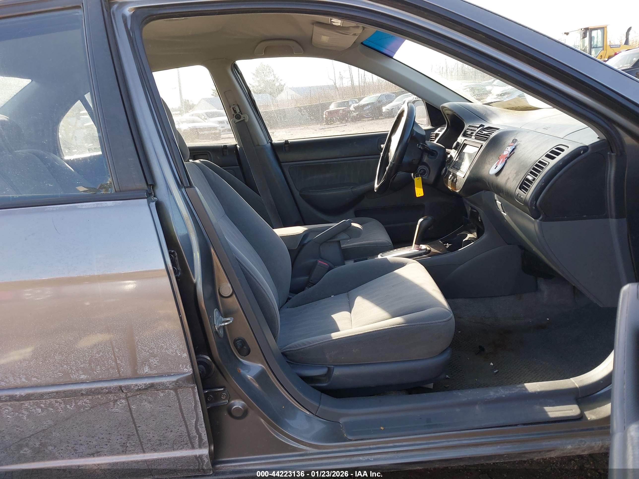 HONDA CIVIC image 5