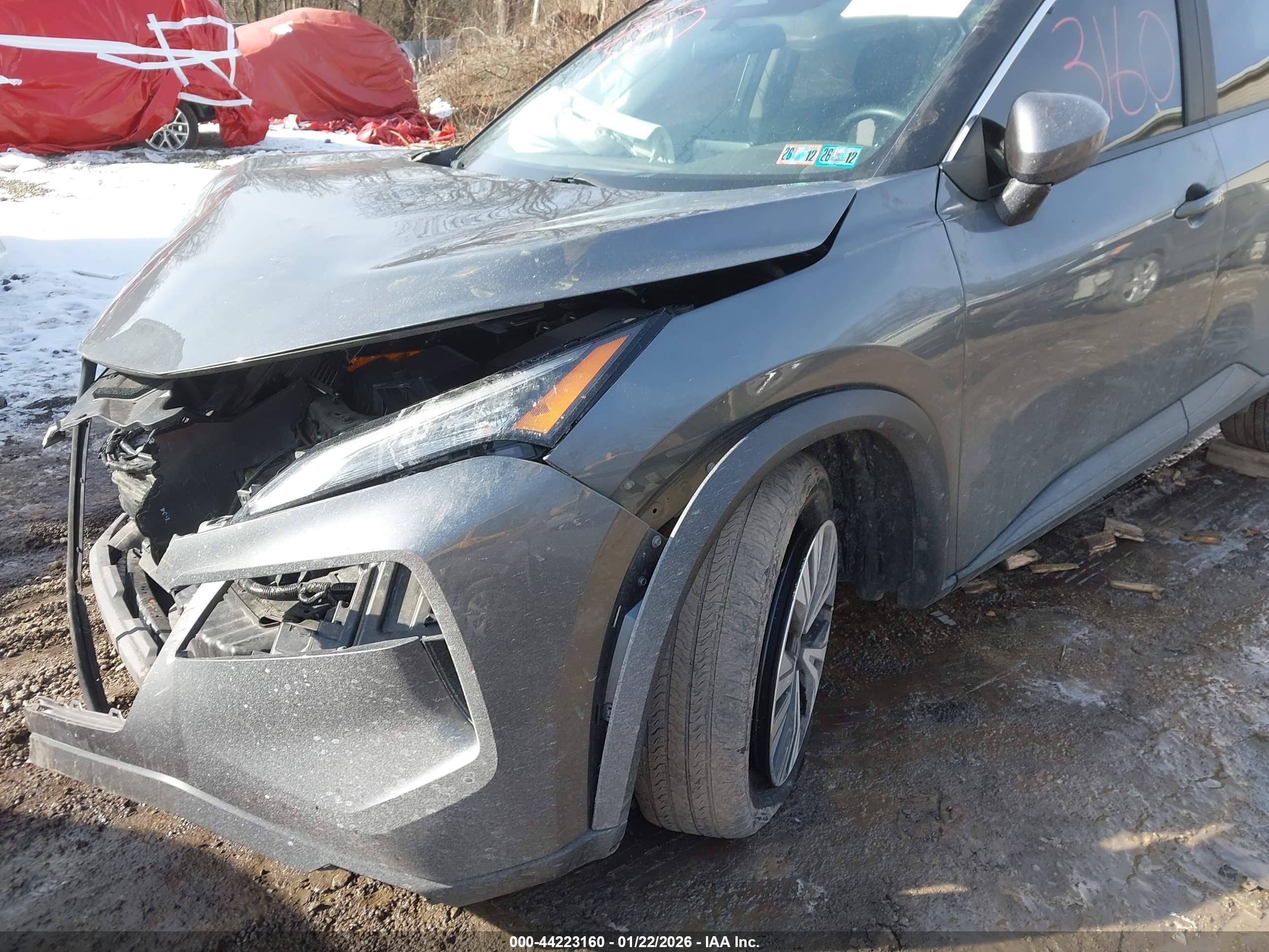 NISSAN ROGUE image 6