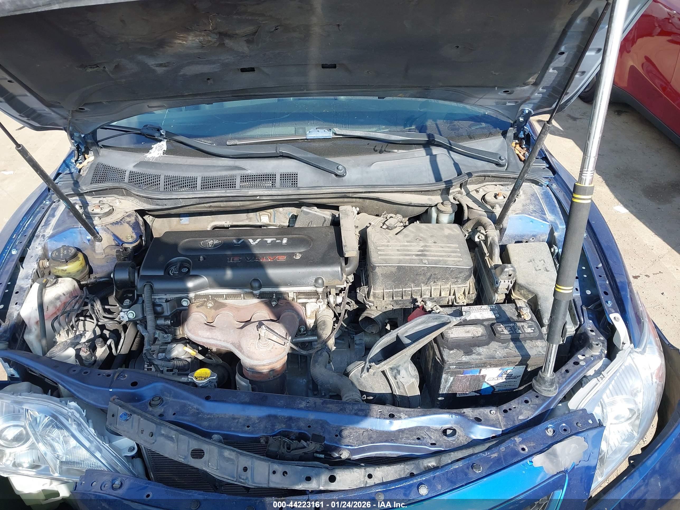 TOYOTA CAMRY image 10