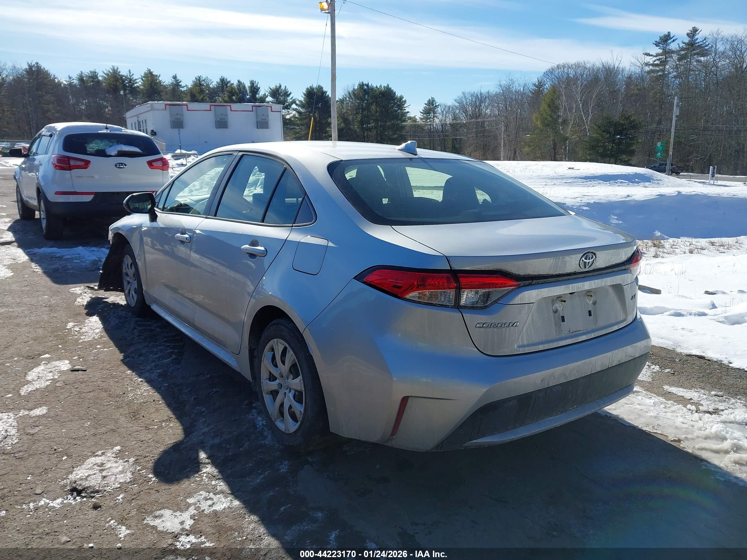 TOYOTA COROLLA image 3